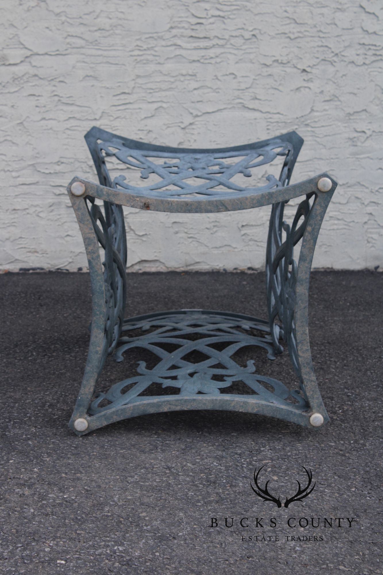Brown Jordan Six-Piece Cast Aluminum 'Day Lily' Outdoor Patio Dining Set