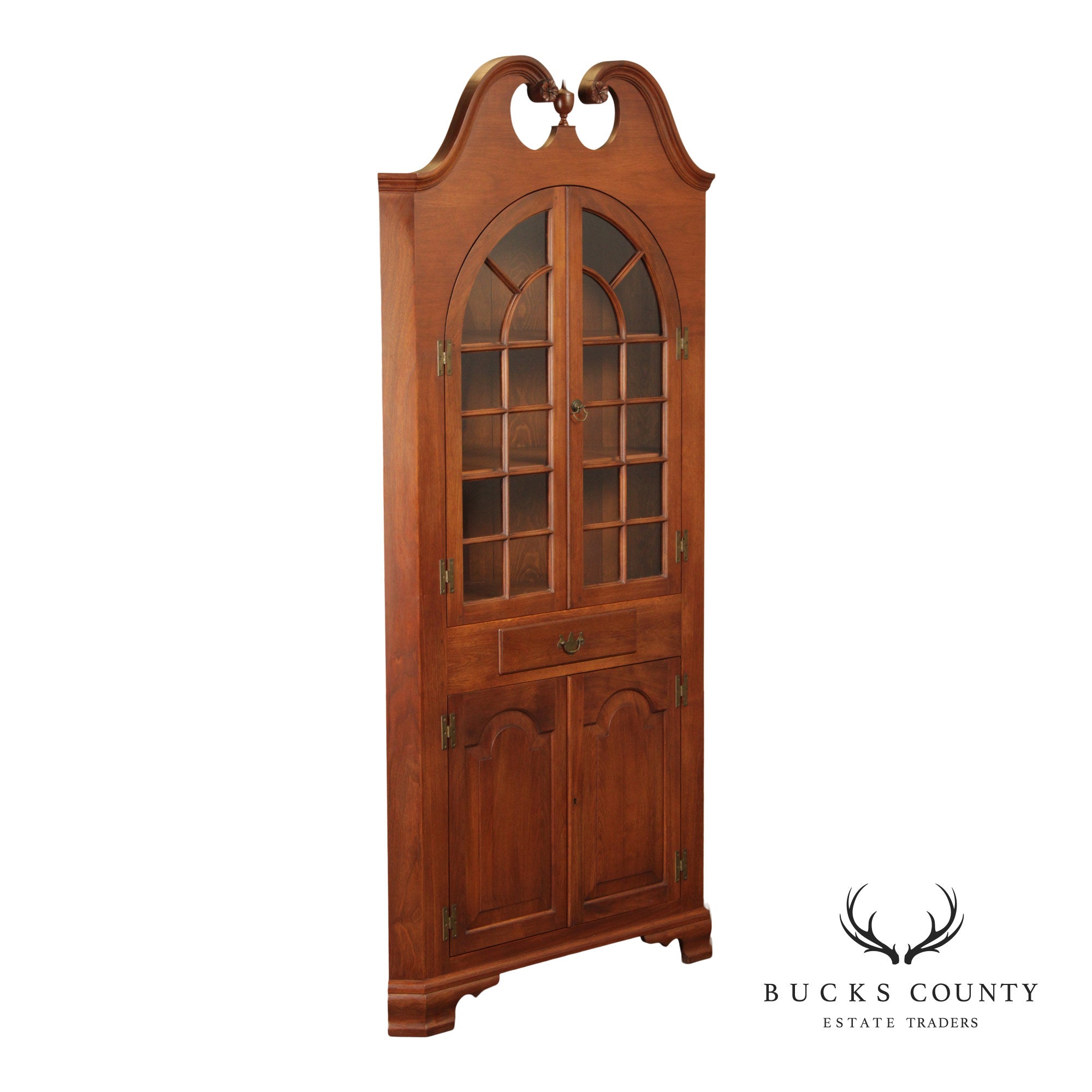 Virginia Craftsmen Reproductions Chippendale Style Walnut Corner Cabinet