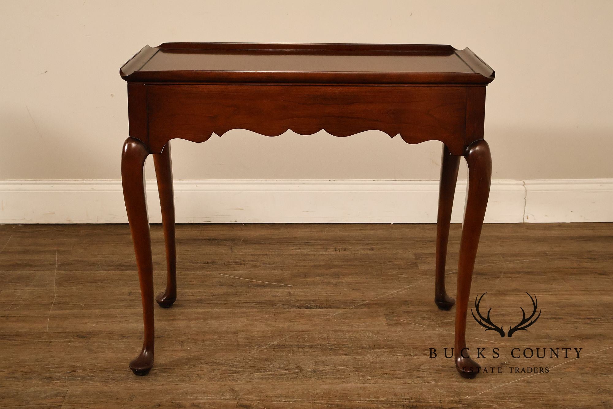 Statton Queen Anne Style Cherry Tea Table
