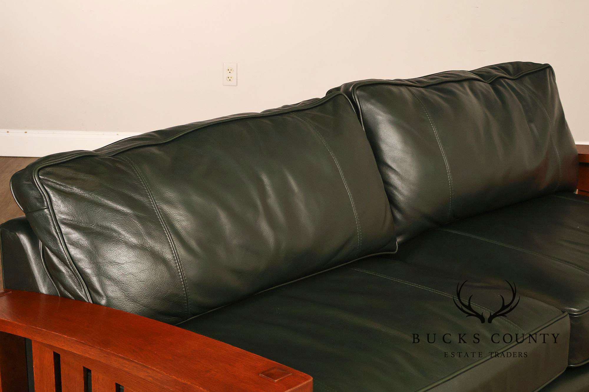 Stickley Mission Collection Oak Orchard Street Sofa