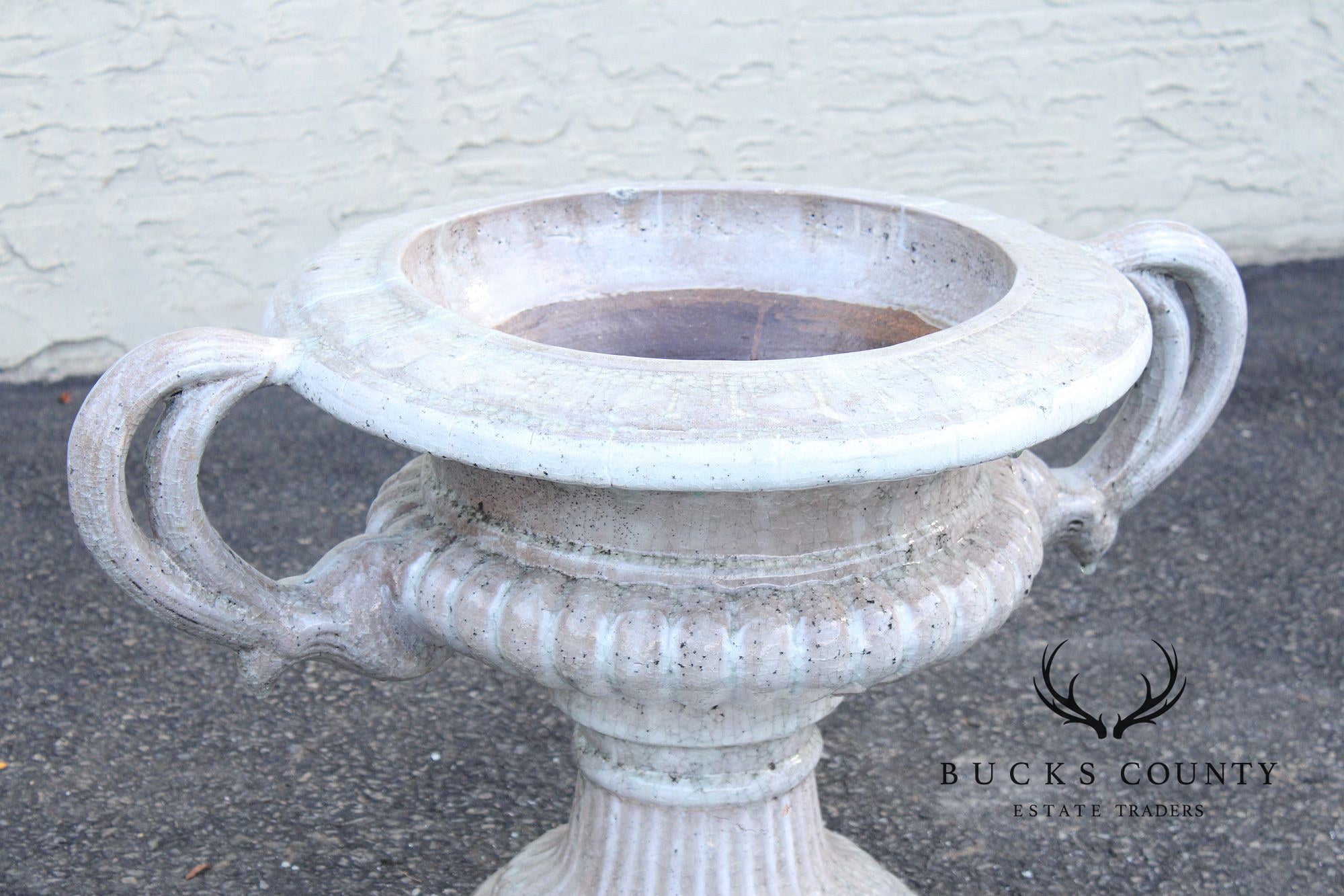 Classical Style Glazed Terracotta Garden Urn Planter