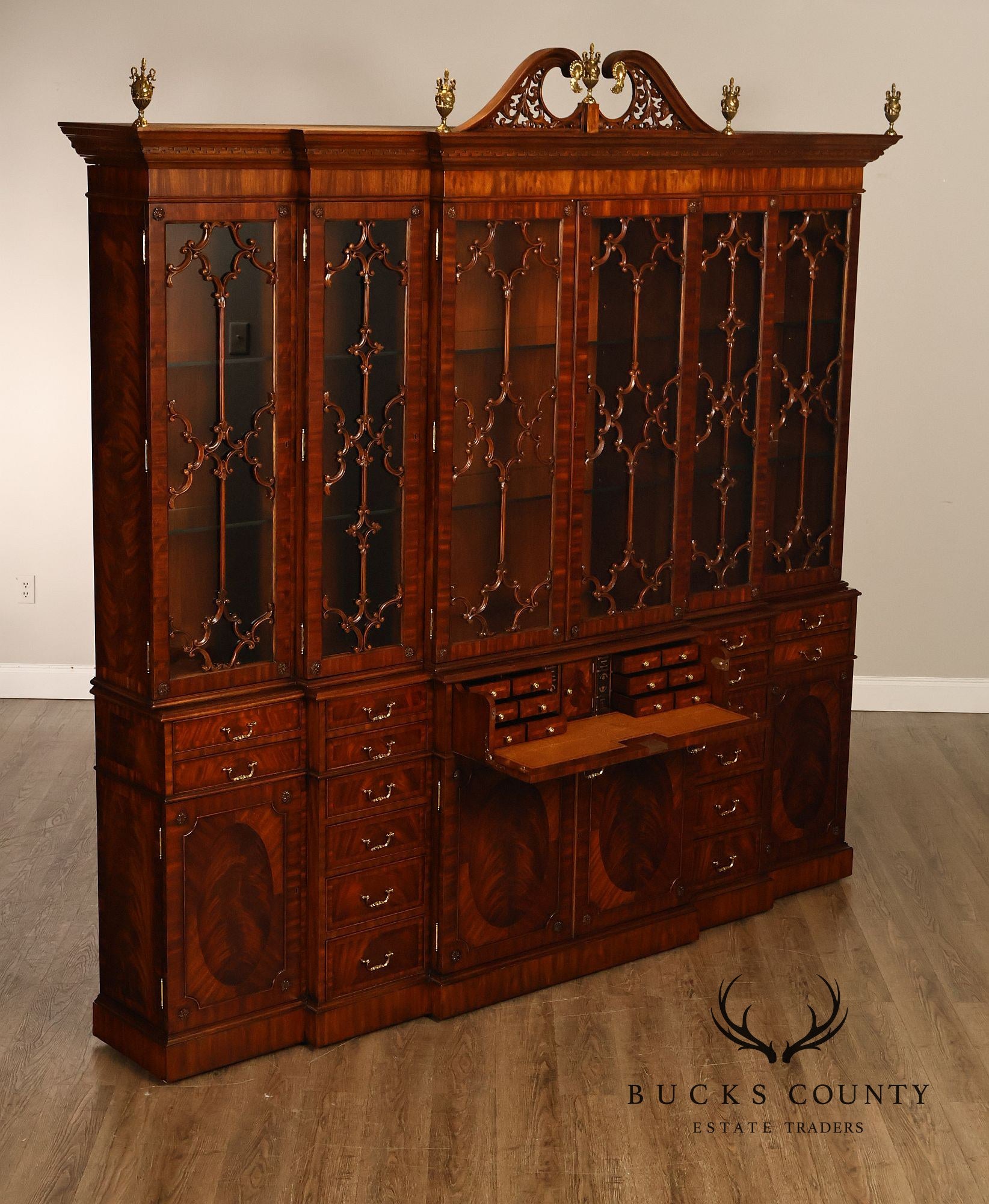 Maitland Smith Georgian Style Large Mahogany Breakfront Bookcase