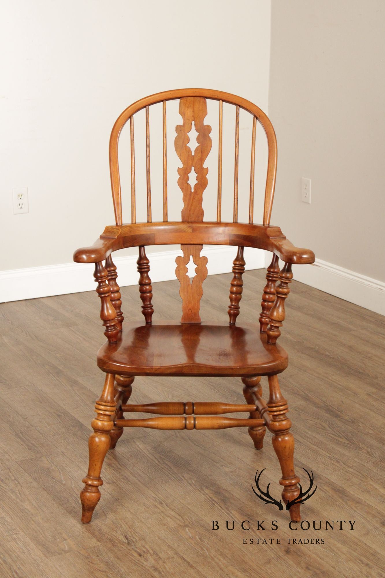 Stickley Cherry Valley Pair of Windsor Armchairs