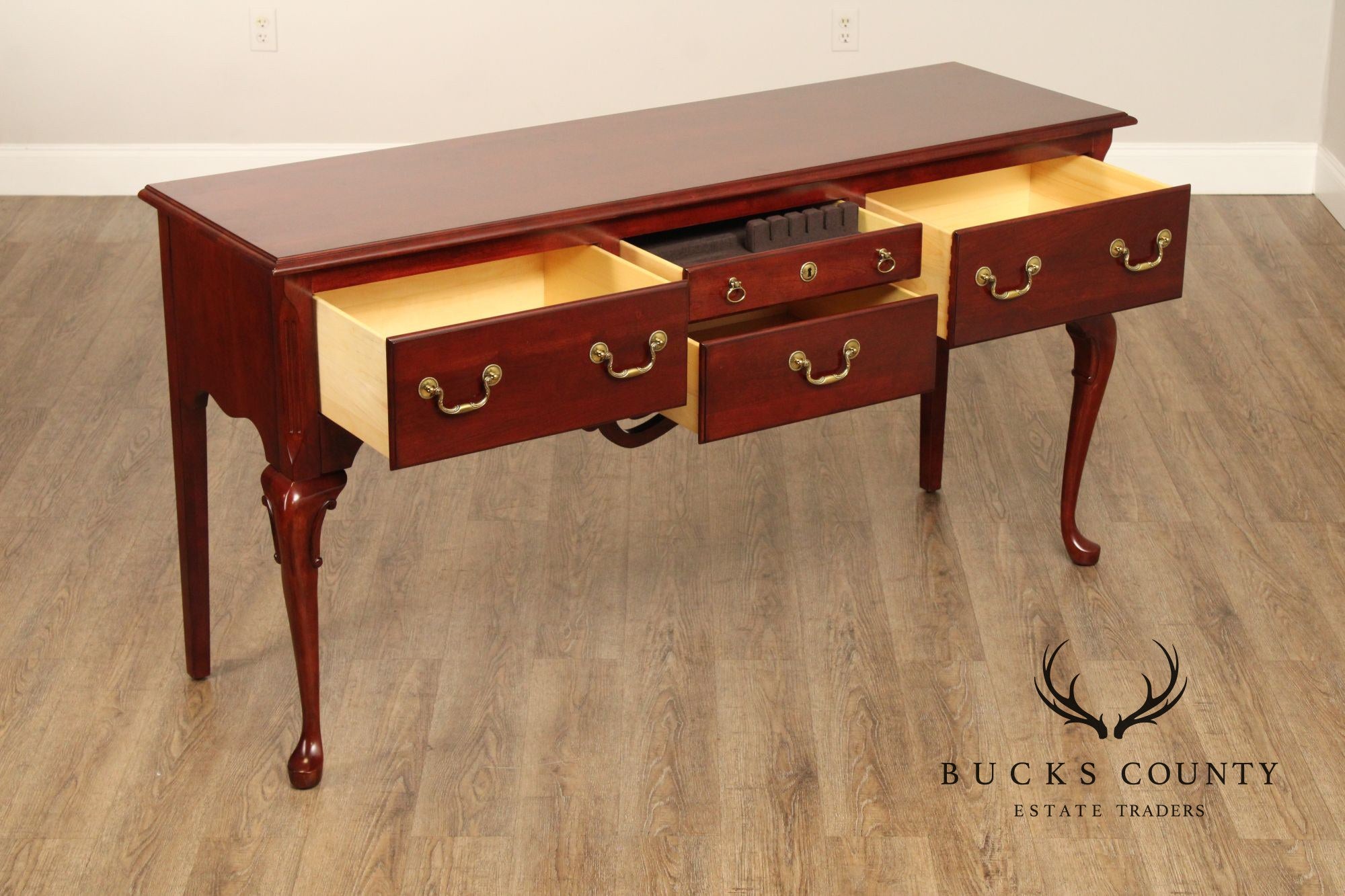 Pennsylvania House Queen Anne Style Cherry Sideboard