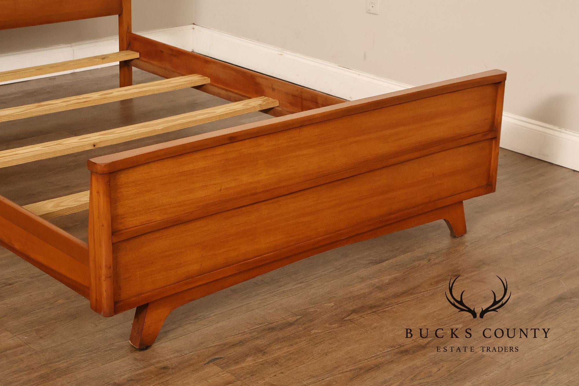 Kent-Coffey Mid Century Modern Solid Wood Full Size Bed