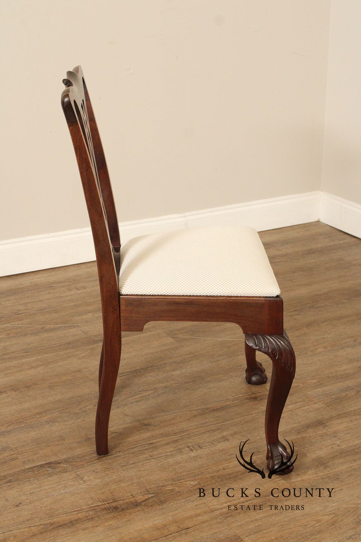 Chippendale Style Set of Eight M ahogany Dining Chairs
