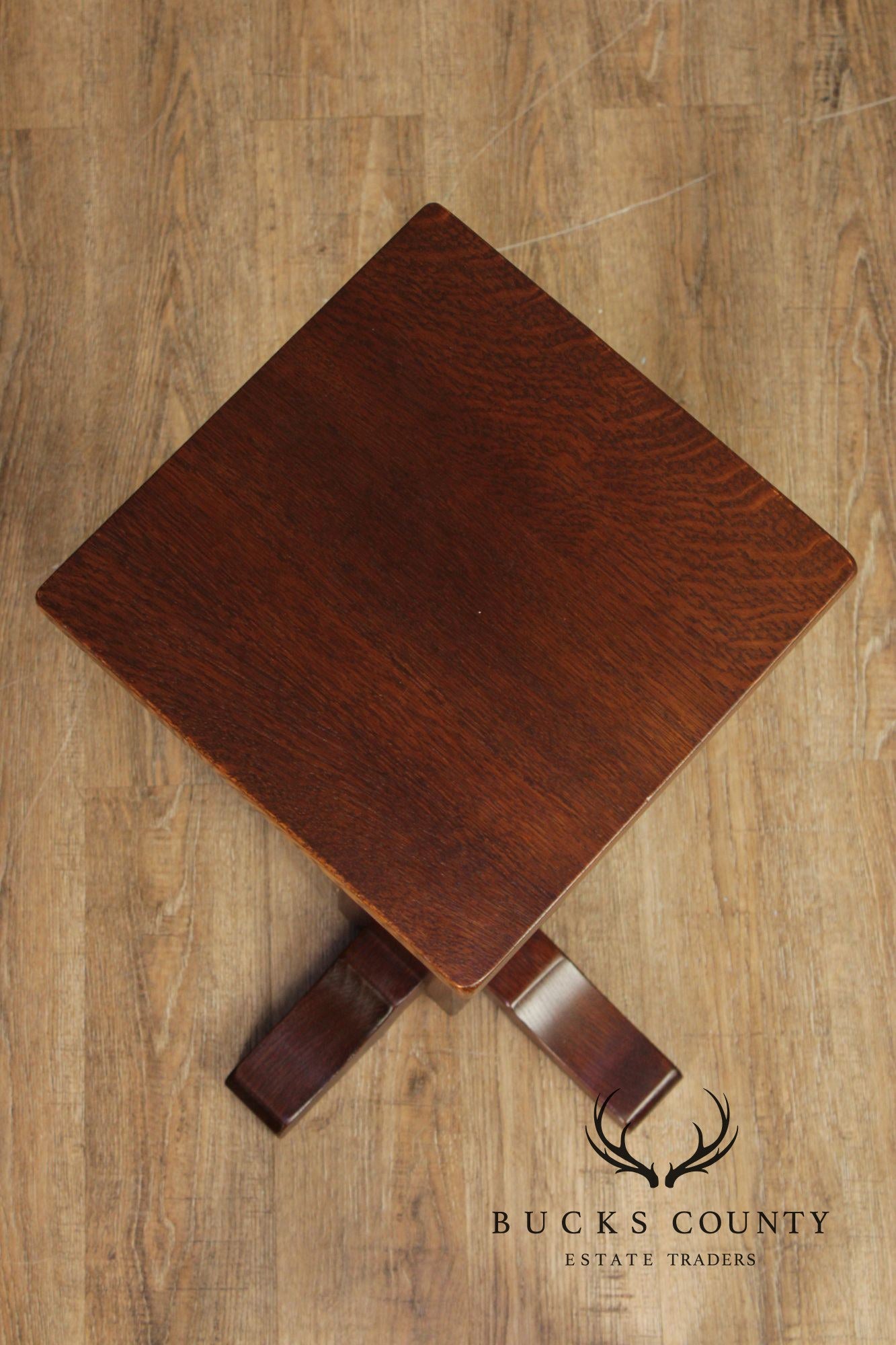 Stickley Mission Collection Oak Pedestal