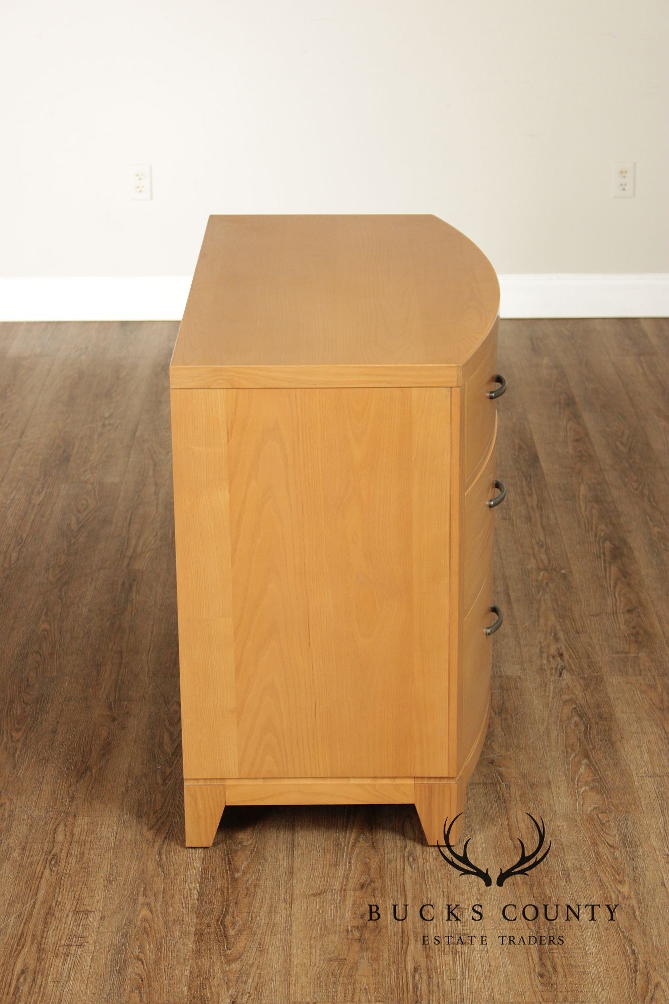 Ethan Allen 'Horizons' Bowfront Chest of Drawers