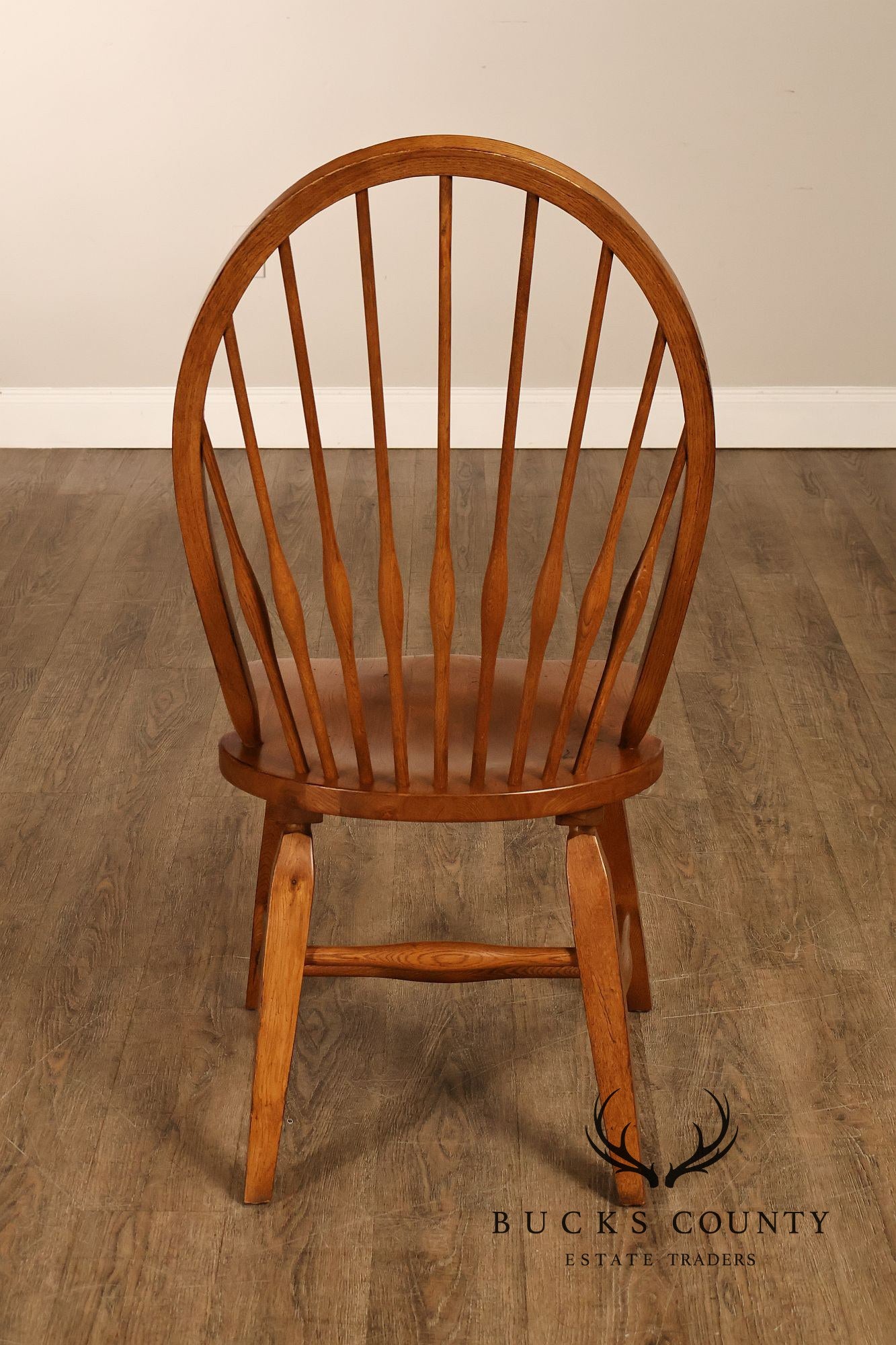 Broyhill Attic Heirlooms Set Of 6 Windsor Style Oak Hoop Back Dining Side Chairs