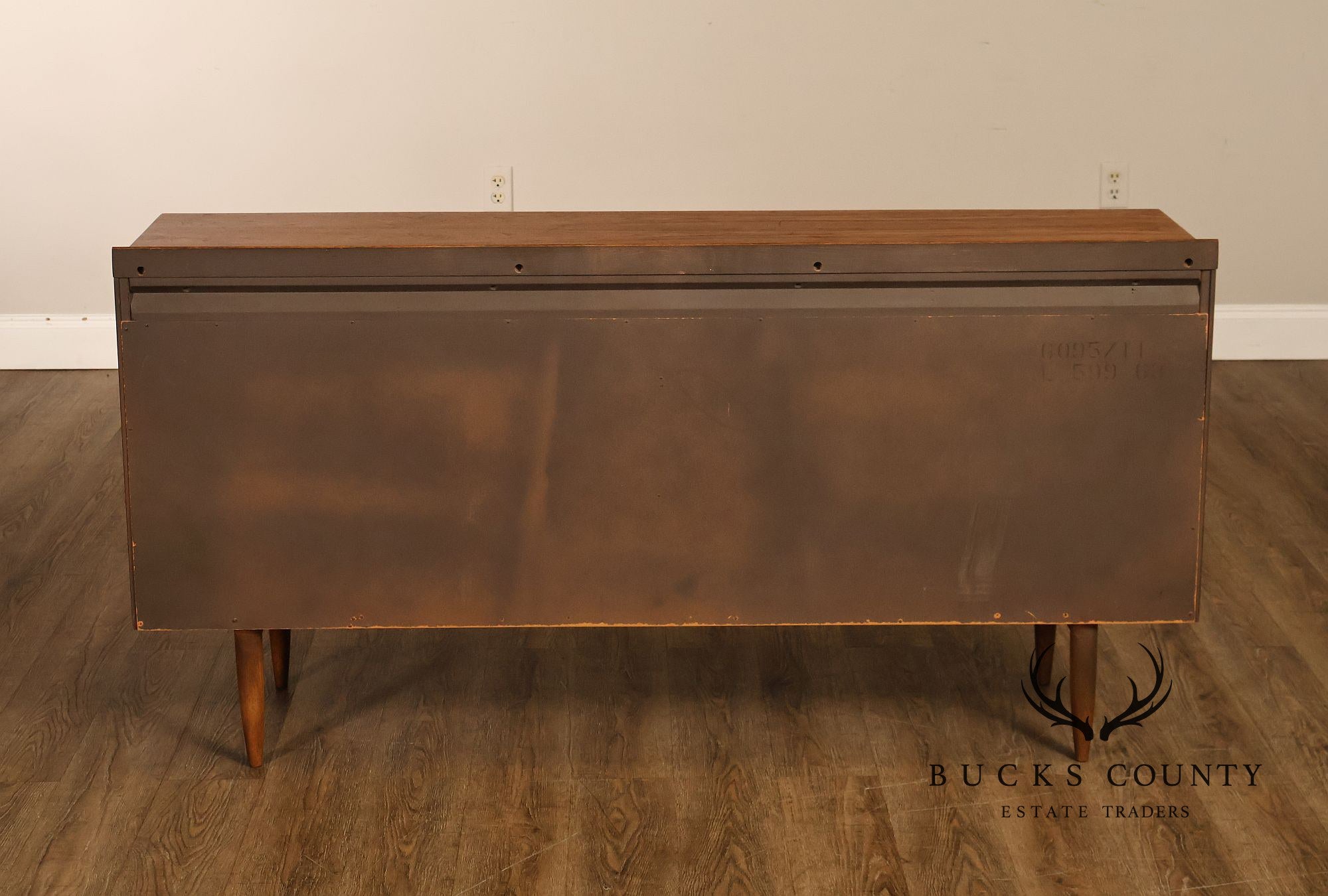 Broyhill 'Sculptra' Mid Century Modern Walnut Sideboard