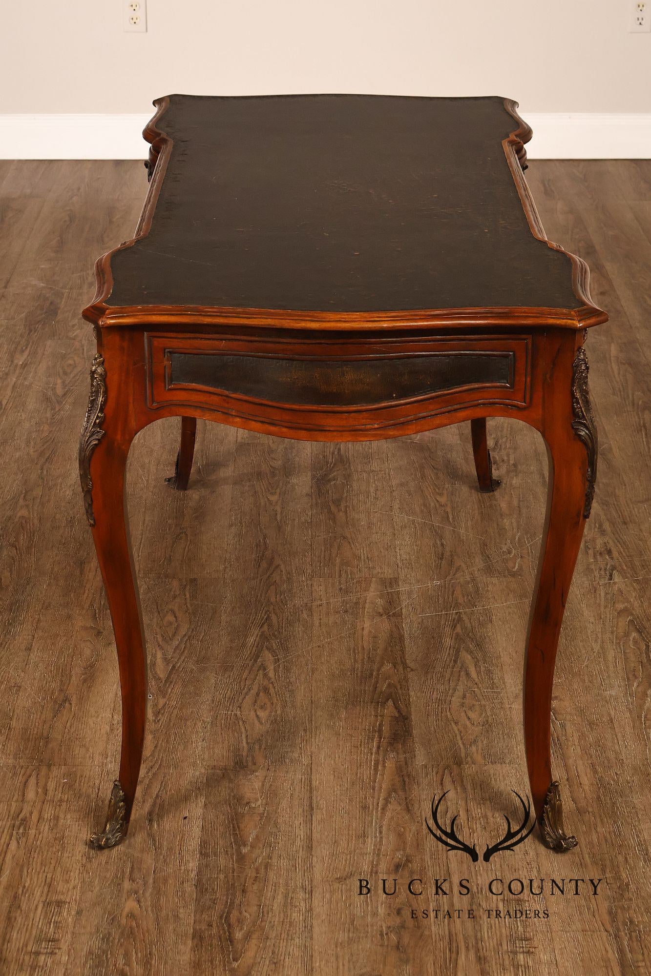 Theodore Alexander Chateau Du Vallois French Louis XV Style Walnut Leather Writing Desk