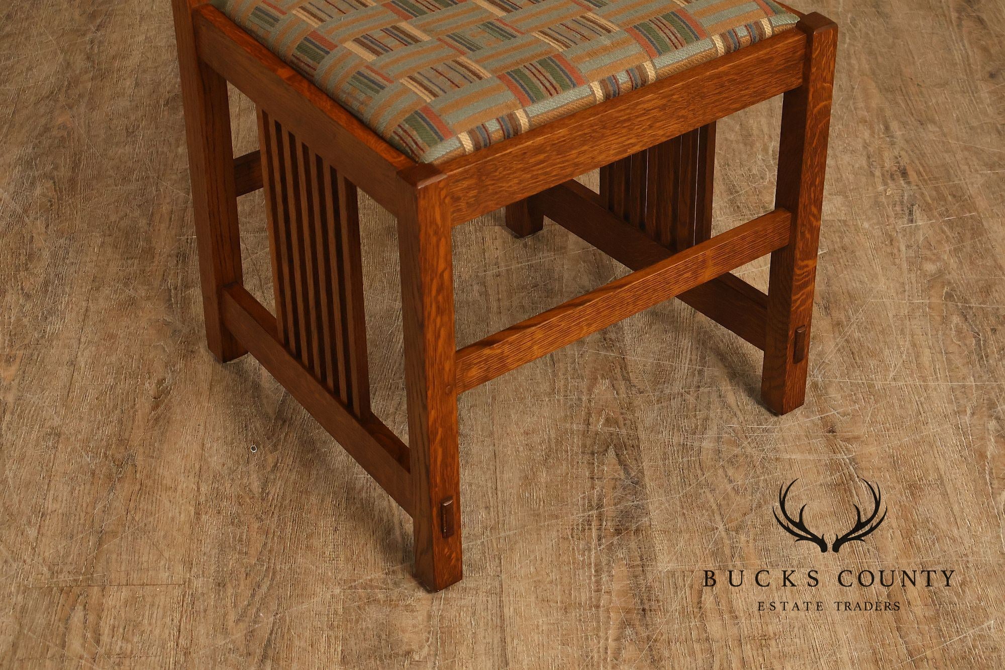 Stickley Mission Collection Pair of Oak Spindle Side Dining Chairs
