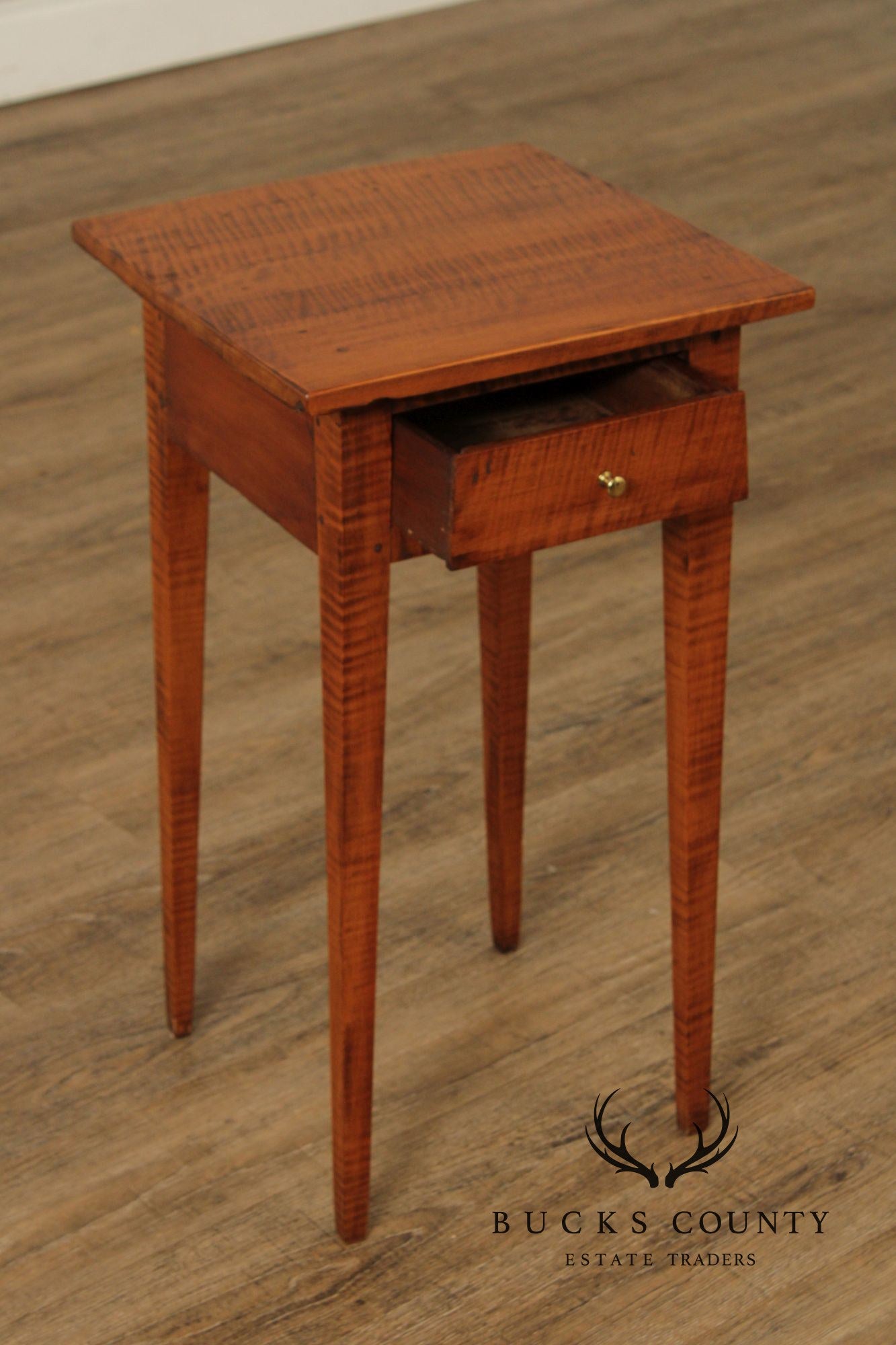Antique American Federal Period Tiger Maple End Table