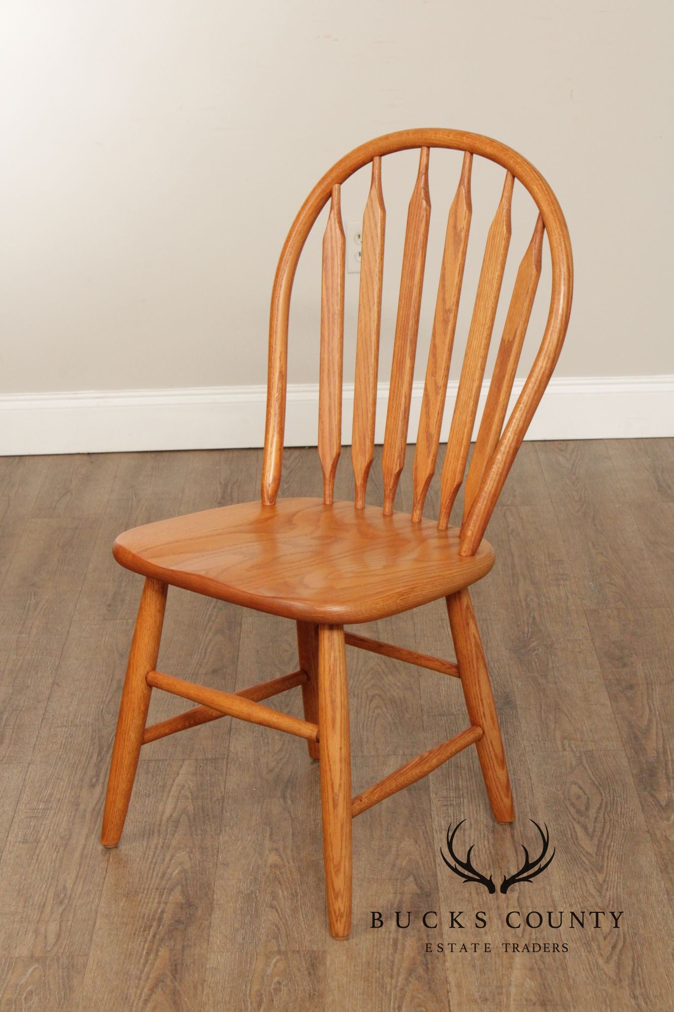 Traditional Set of Four Oak Windsor Dining Chairs