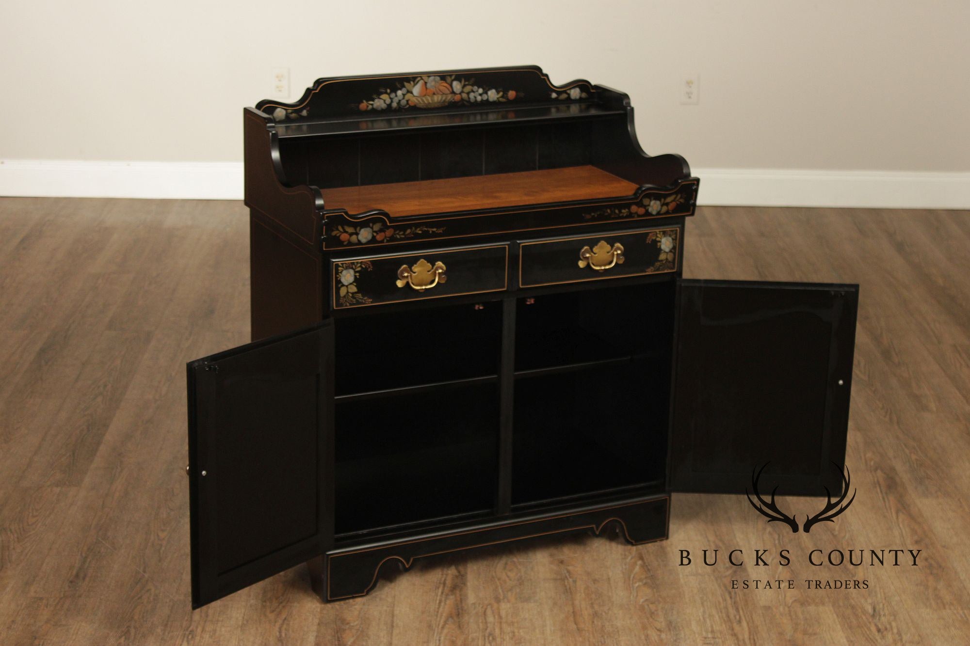 Ethan Allen Hitchcock Style Hand Painted Black Lacquer Dry Sink