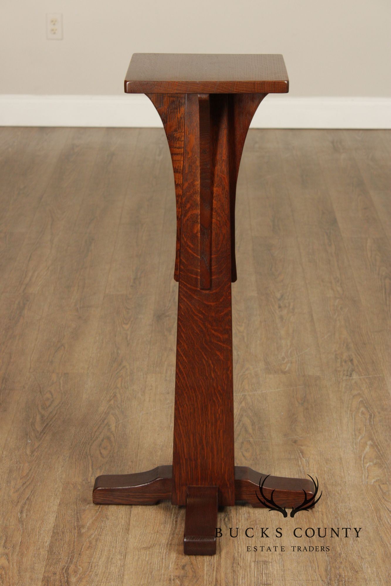 Stickley Mission Collection Oak Pedestal
