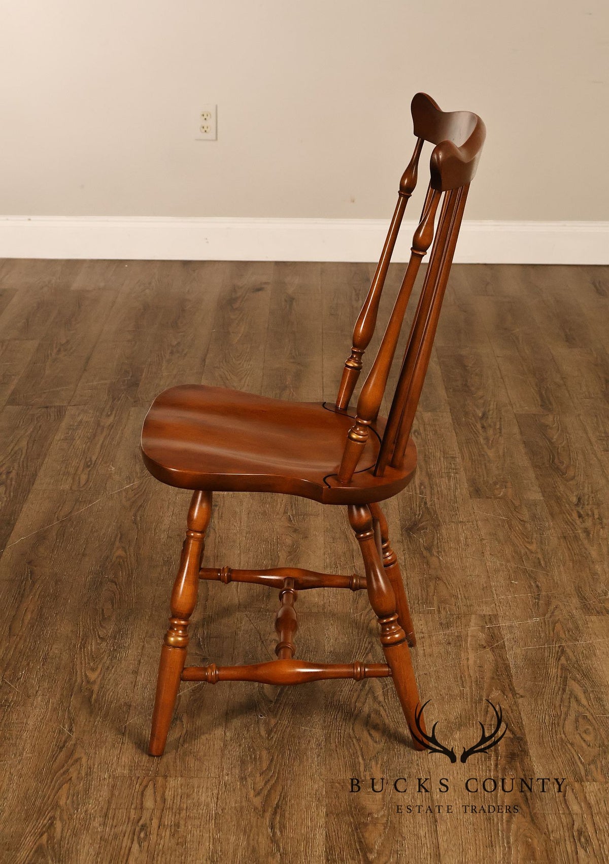 L. Hitchcock Set Of 4 Fan-Back Windsor Side Dining Chairs