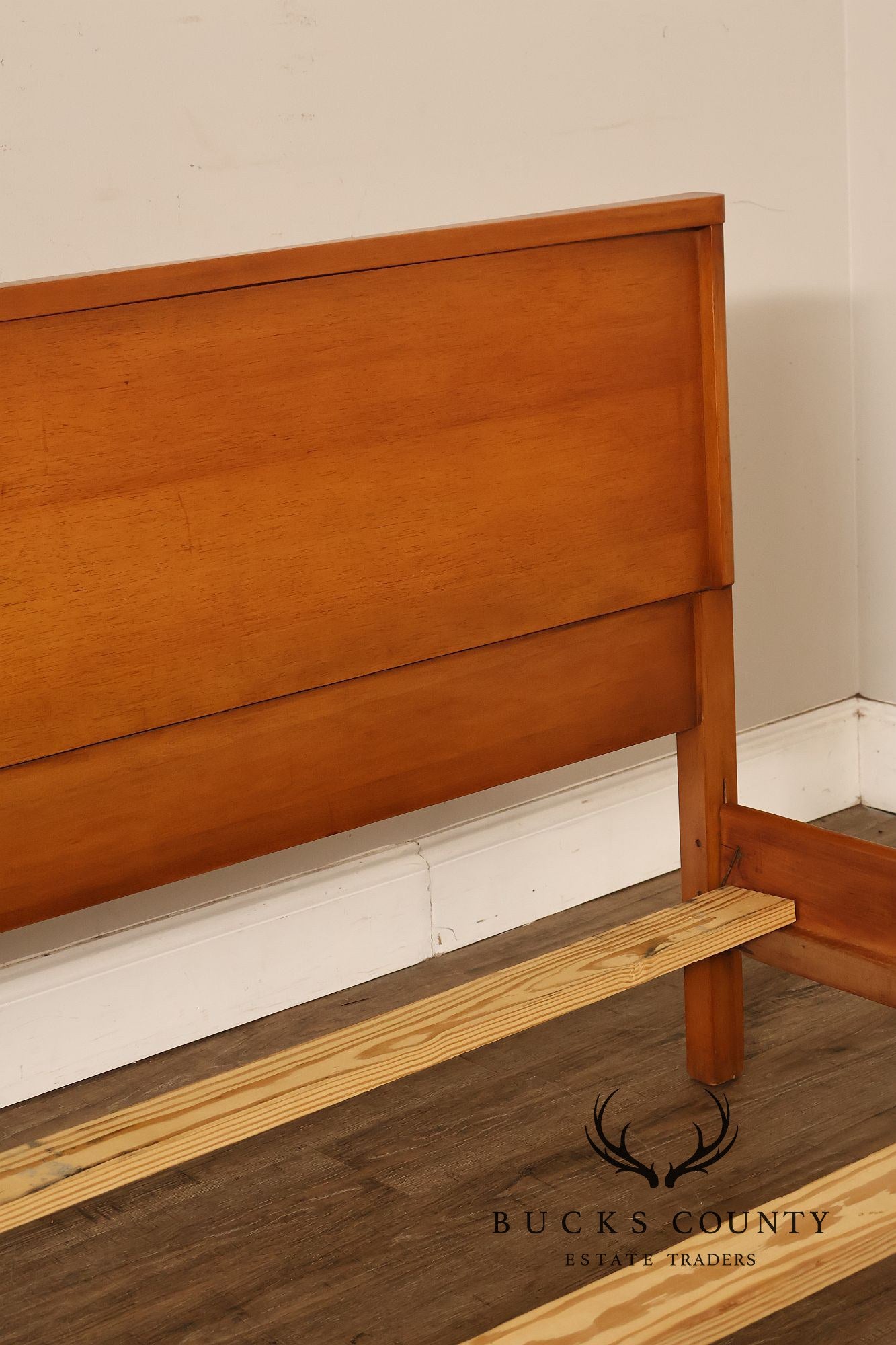 Kent-Coffey Mid Century Modern Solid Wood Full Size Bed