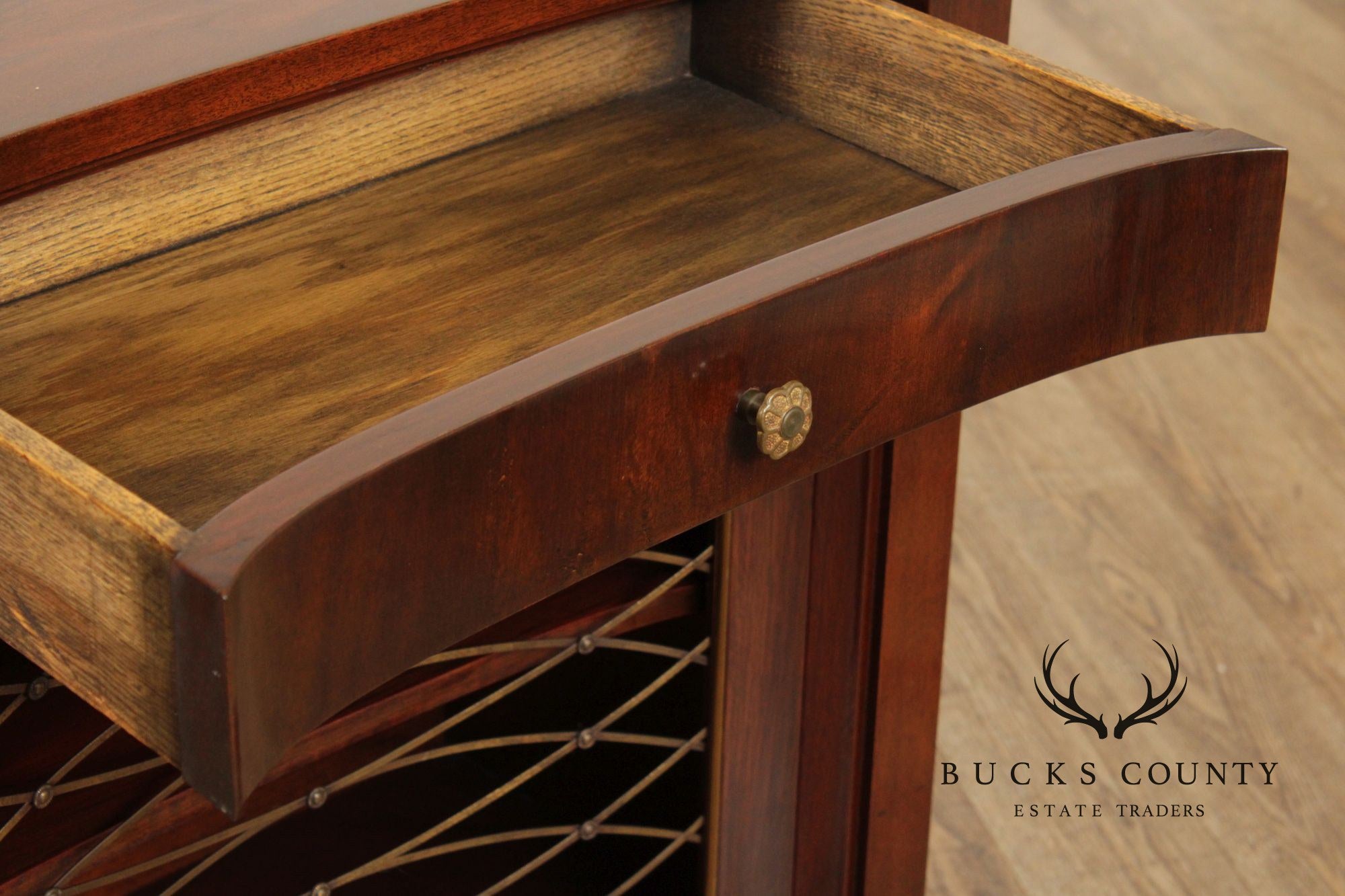 Regency Style Quality Vintage Pair of Mahogany Nightstands With Brass Accents