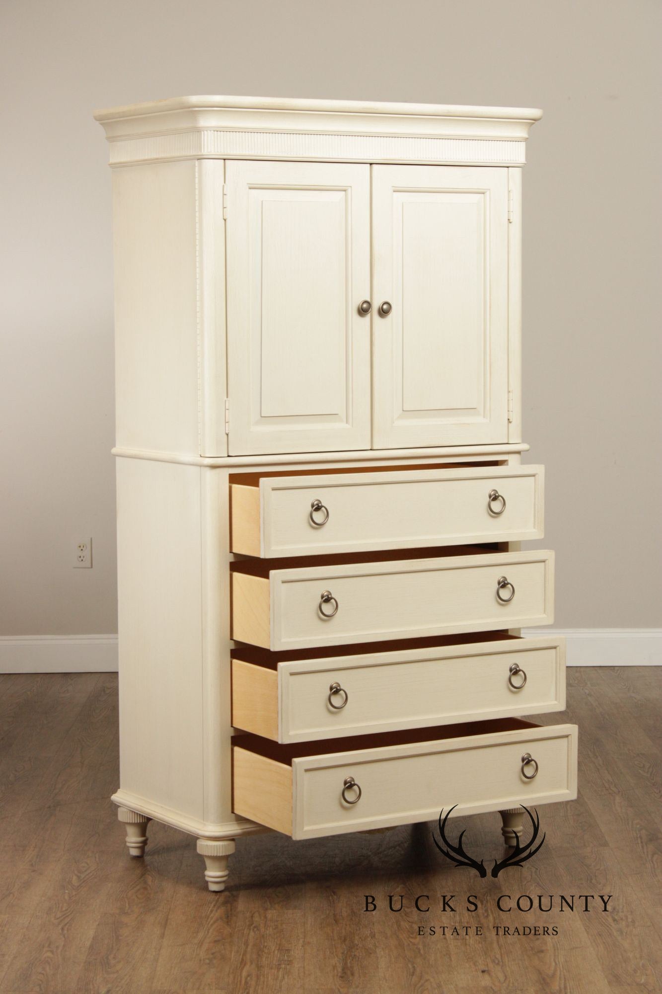 Drexel Heritage 'Chelsea Cottage' Armoire