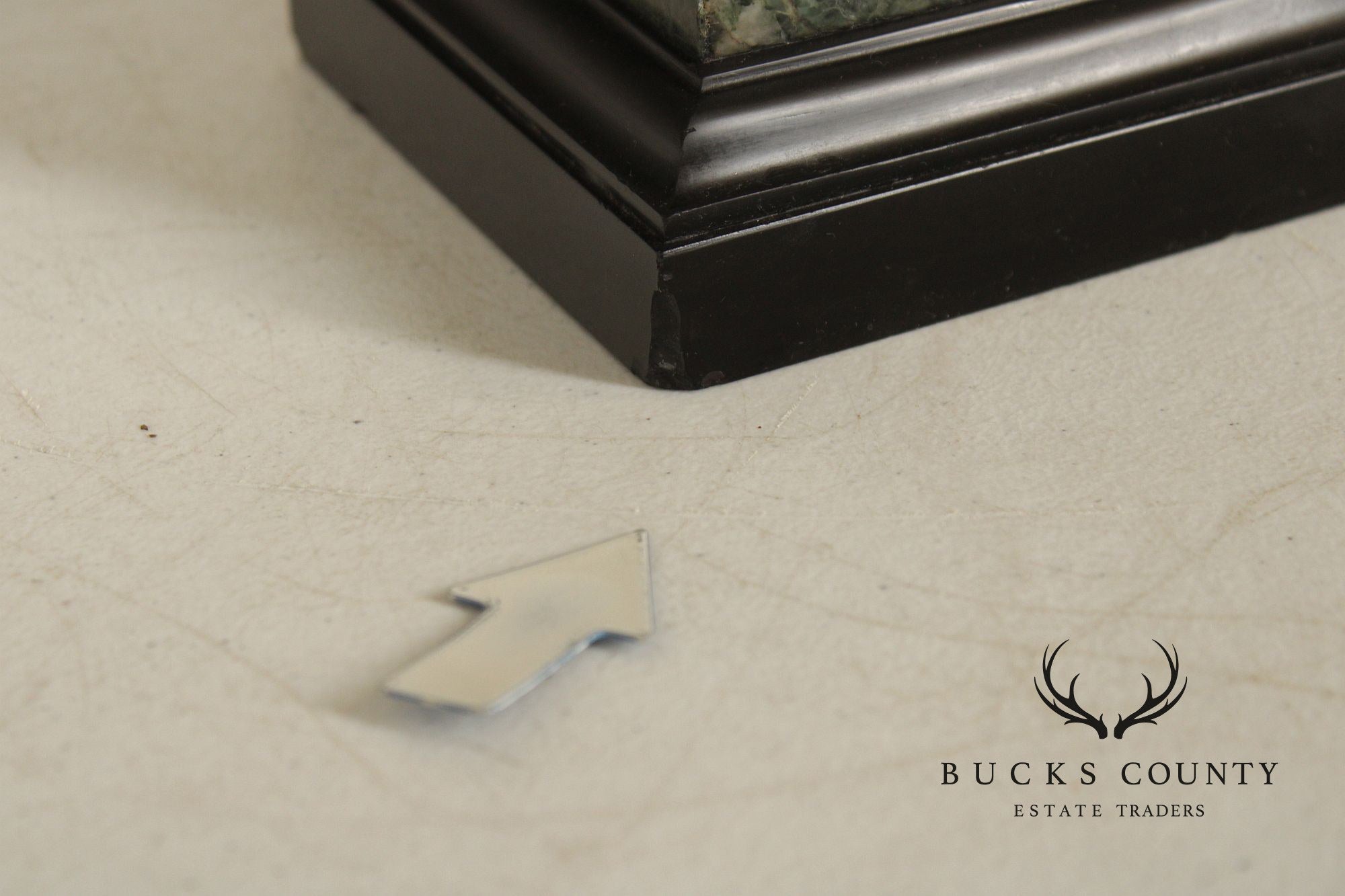 Benedetto Boschetti Classical Style Pair of Bronze Urn Table Lamps