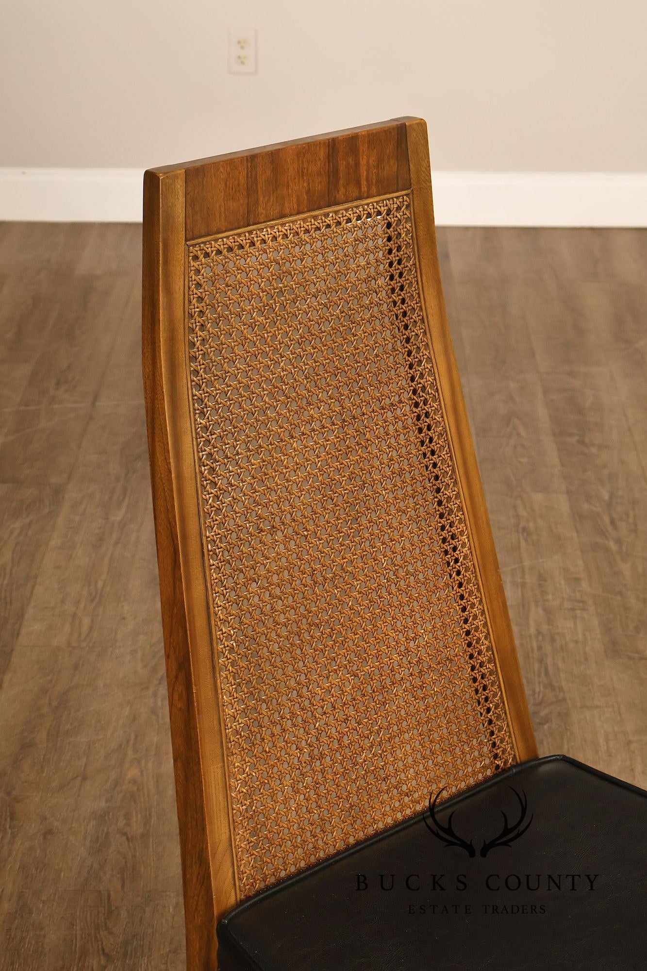 Young Manufacturing Mid Century Modern Set of Six Dining Chairs