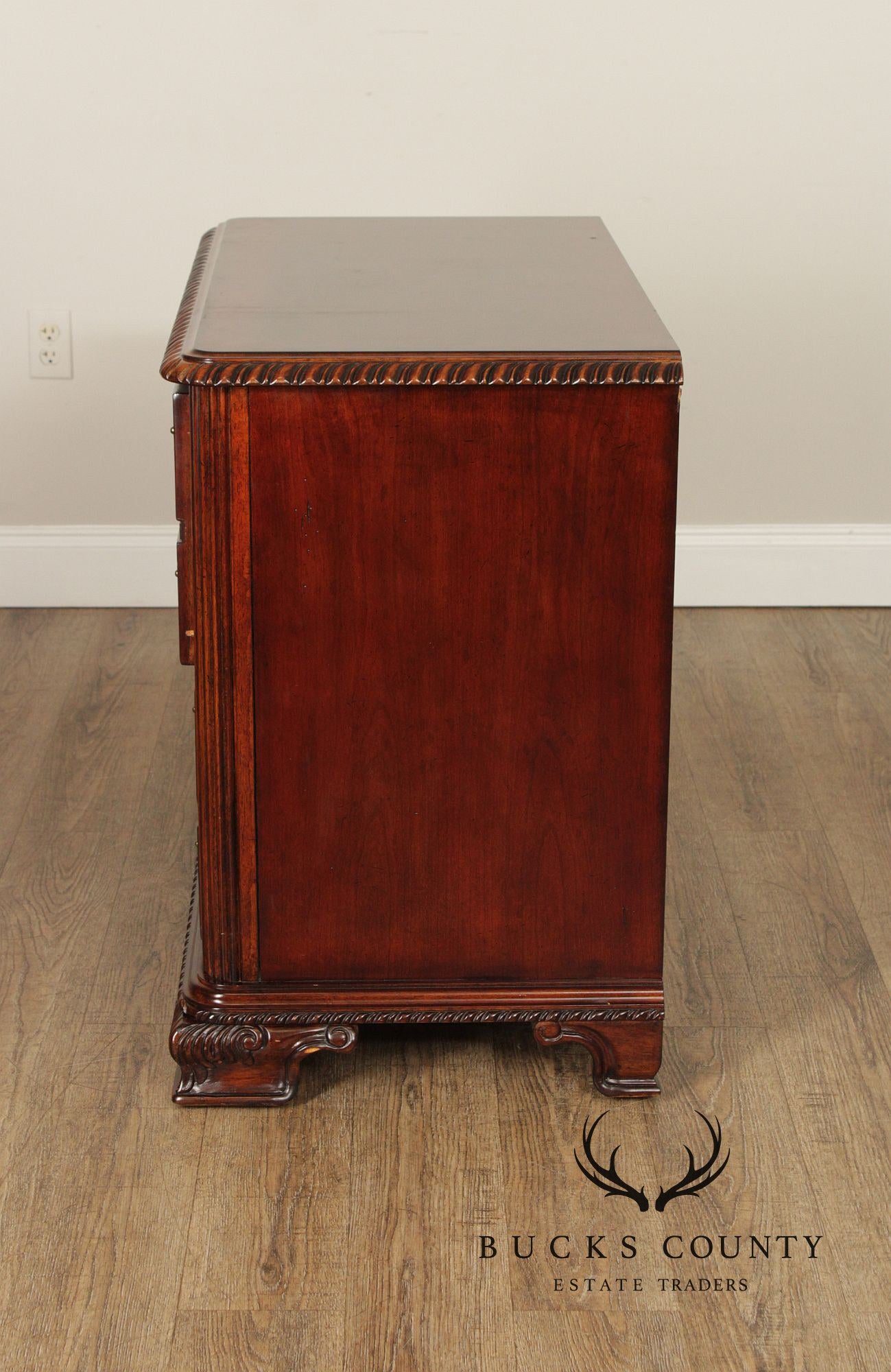 Hooker Furniture 'Seven Seas' Georgian Style Carved Mahogany File Cabinet