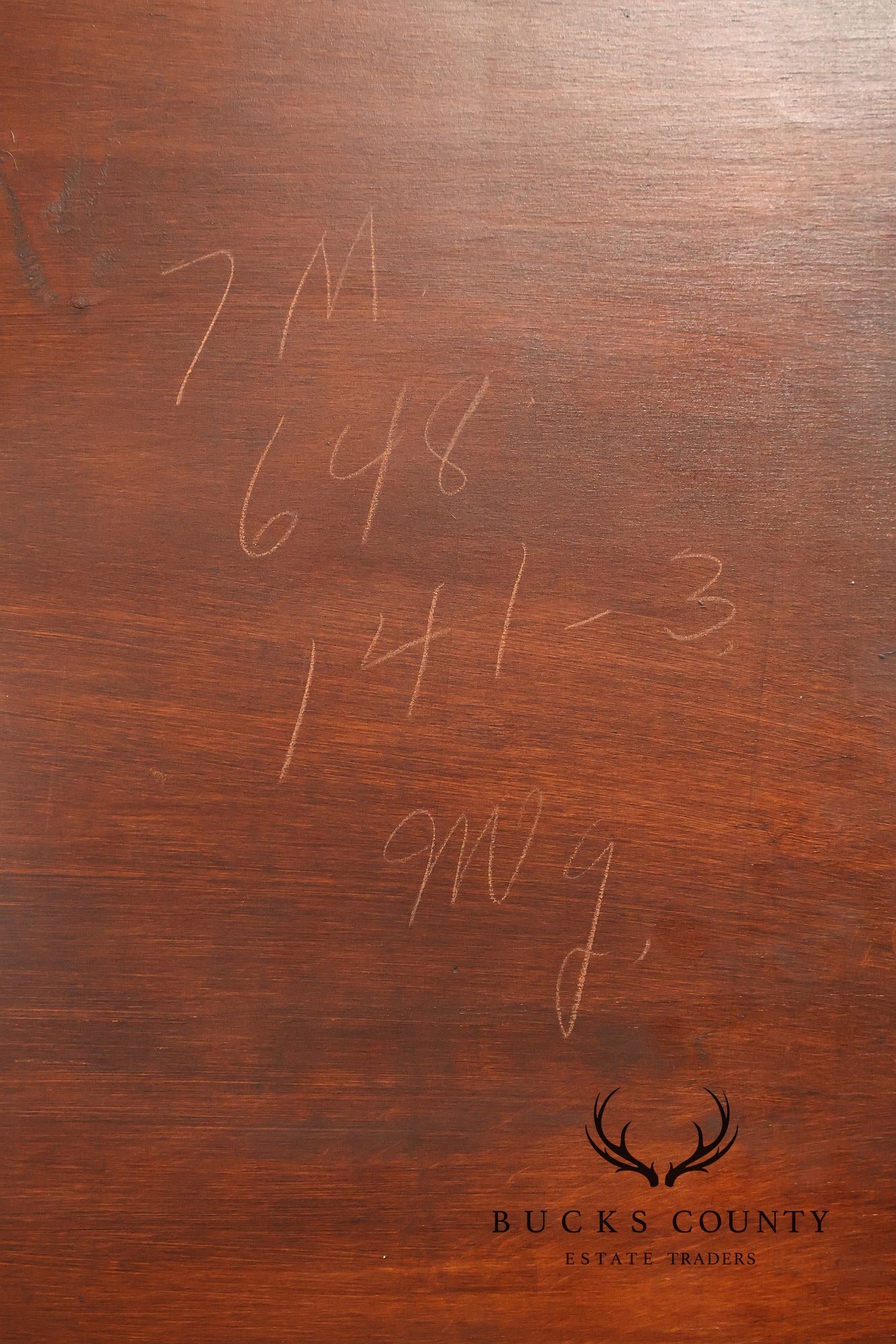 Kindel Georgian Style Mahogany Chest on Chest