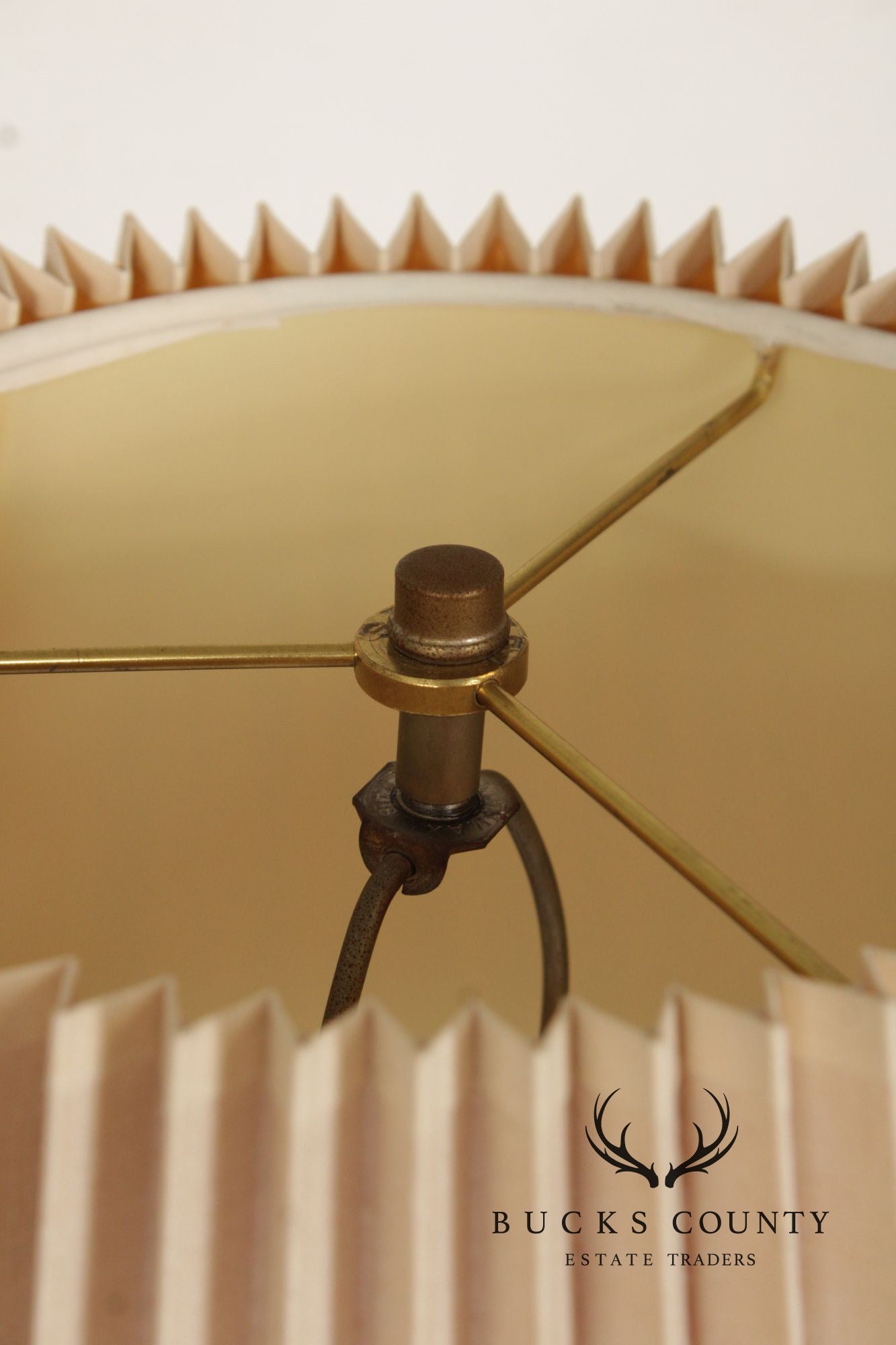 George Bullio 1970's Modern Stacked Lucite Table Lamp