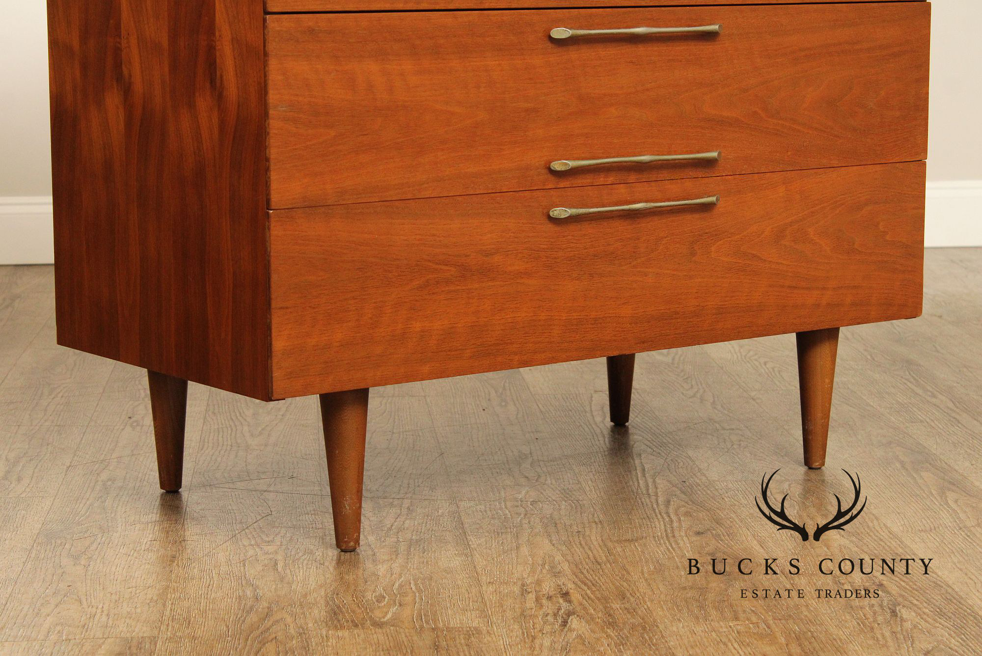 Young Manufacturing Mid Century Modern Walnut Gentleman's Chest