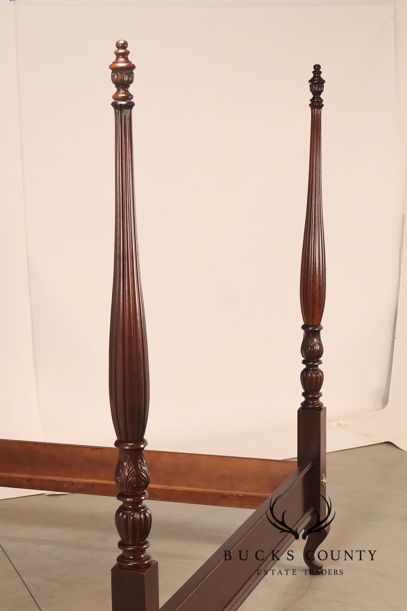Thomasville Collectors Cherry Chippendale Style King Poster Bed