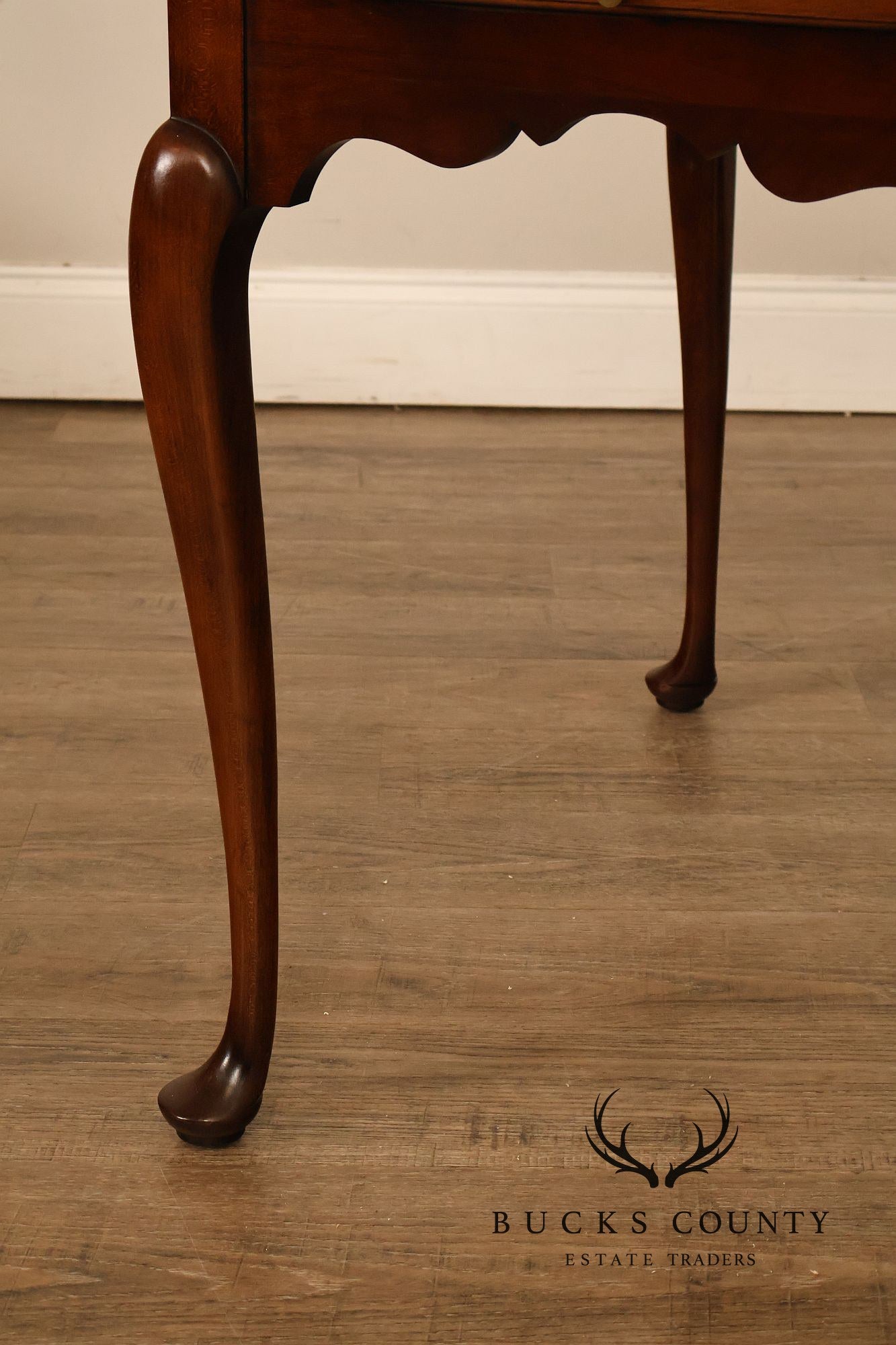 Statton Queen Anne Style Cherry Tea Table