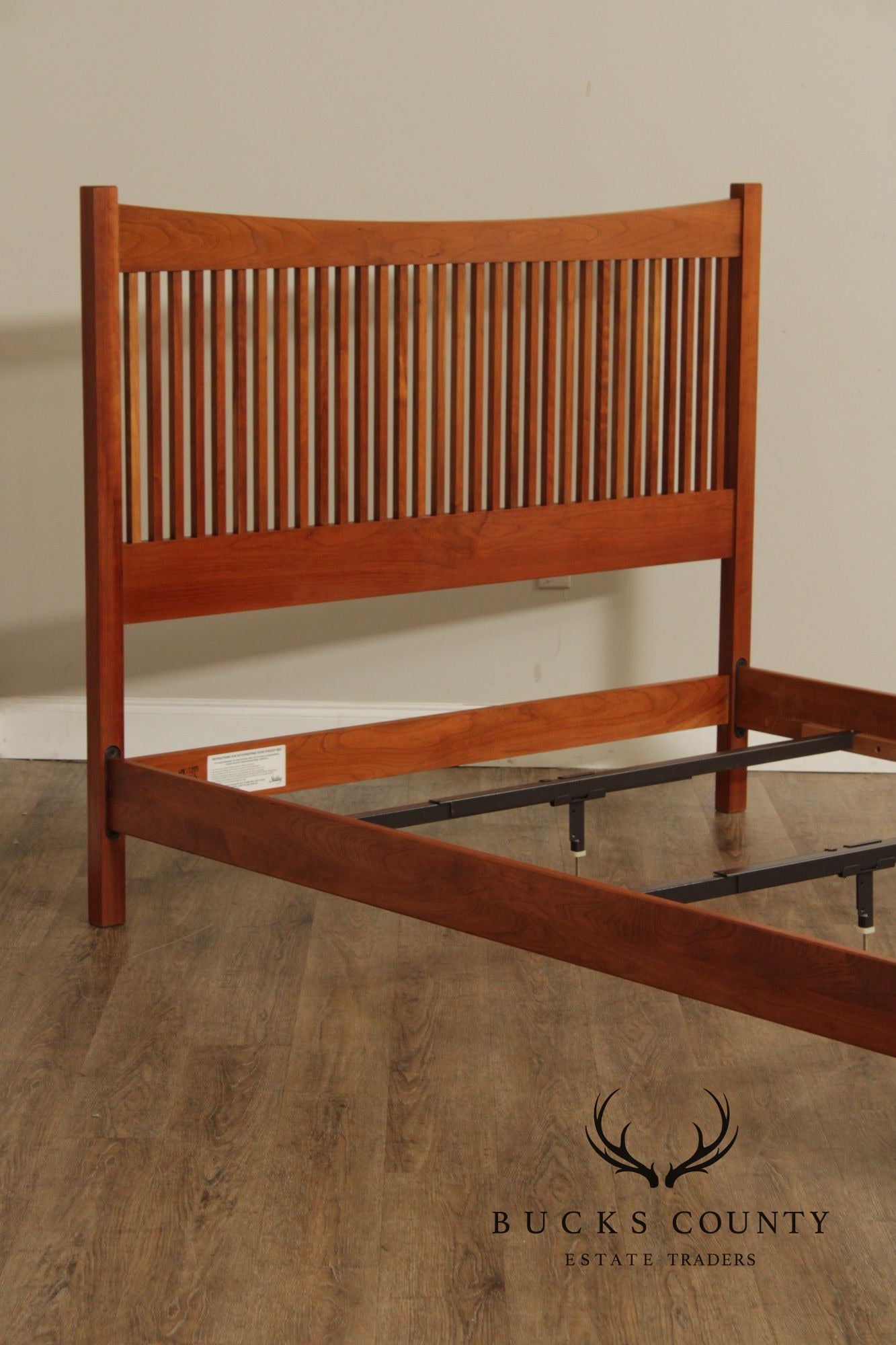 Stickley Mission Collection Cherry Queen Spindle Bed2495