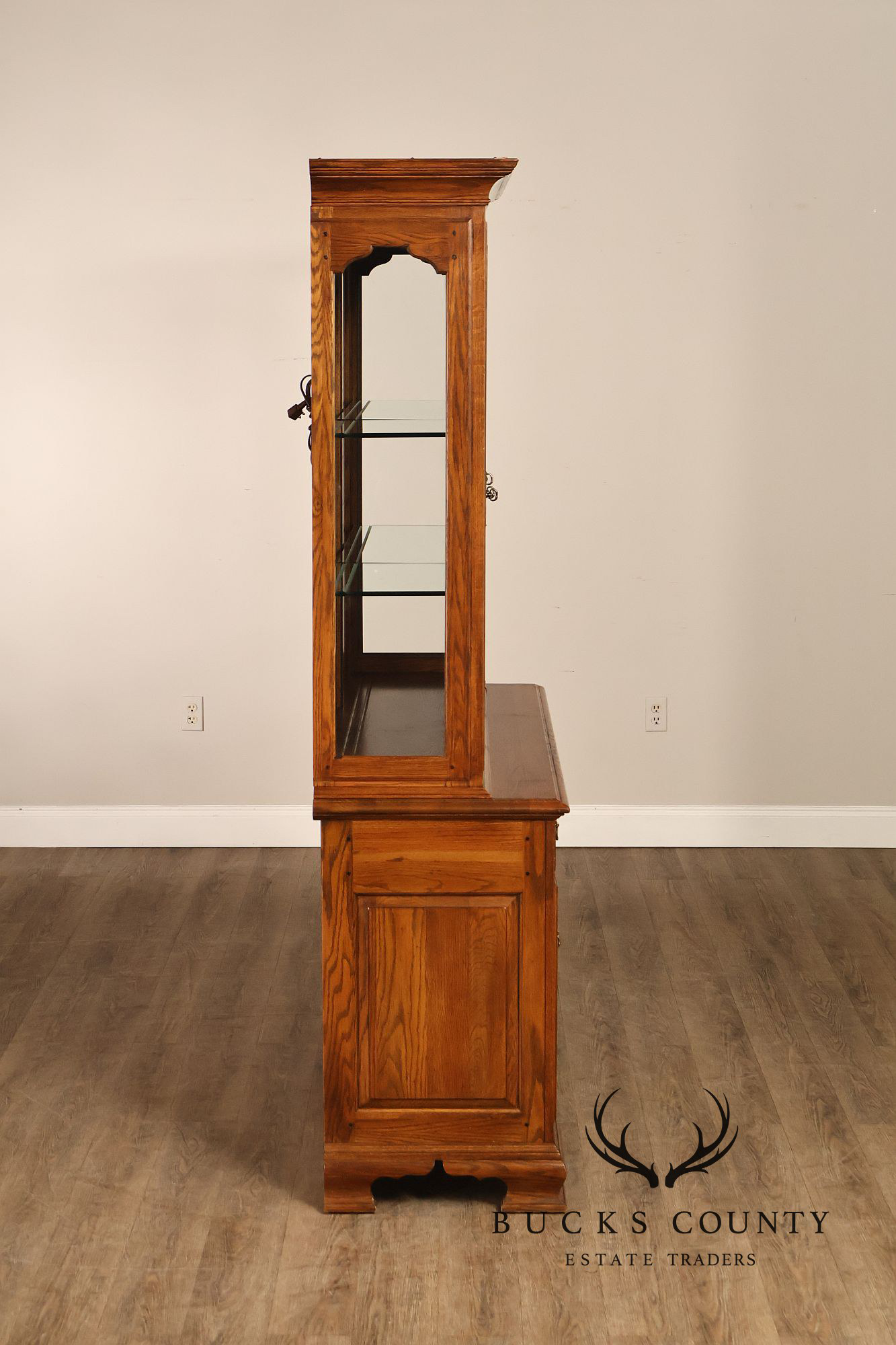 Ethan Allen Traditional Oak Lighted China Cabinet