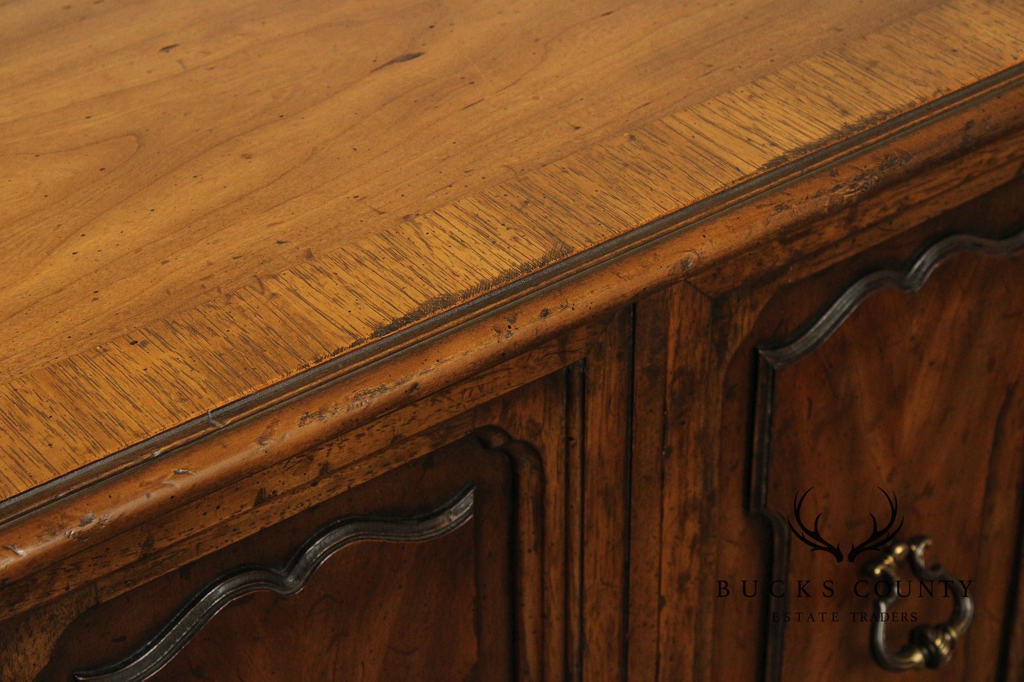 Heritage Grand Tour Collection Vintage Walnut Dresser