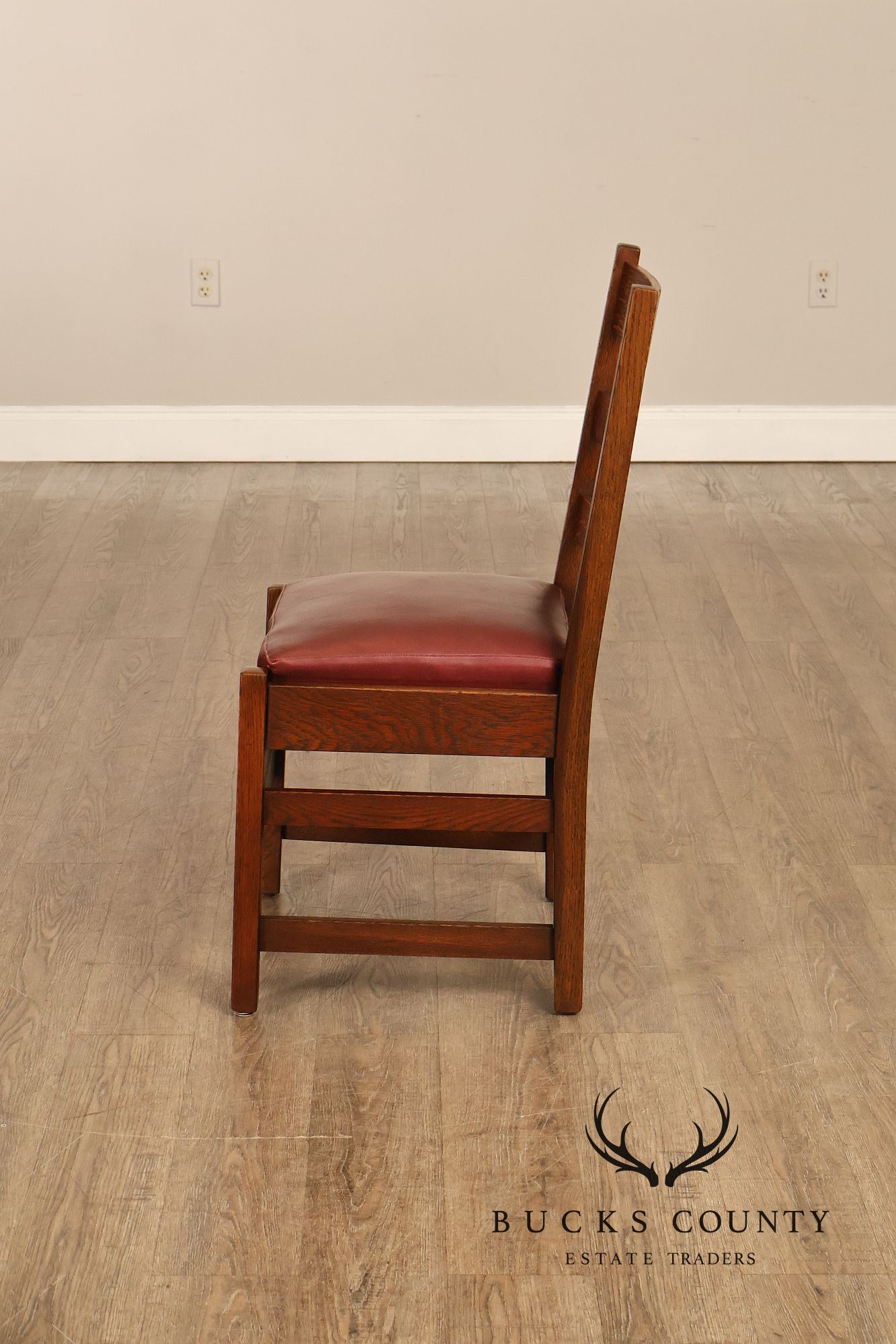 Antique L. & J. G. Stickley Set Of Four Oak Ladder Back Dining Chairs #800