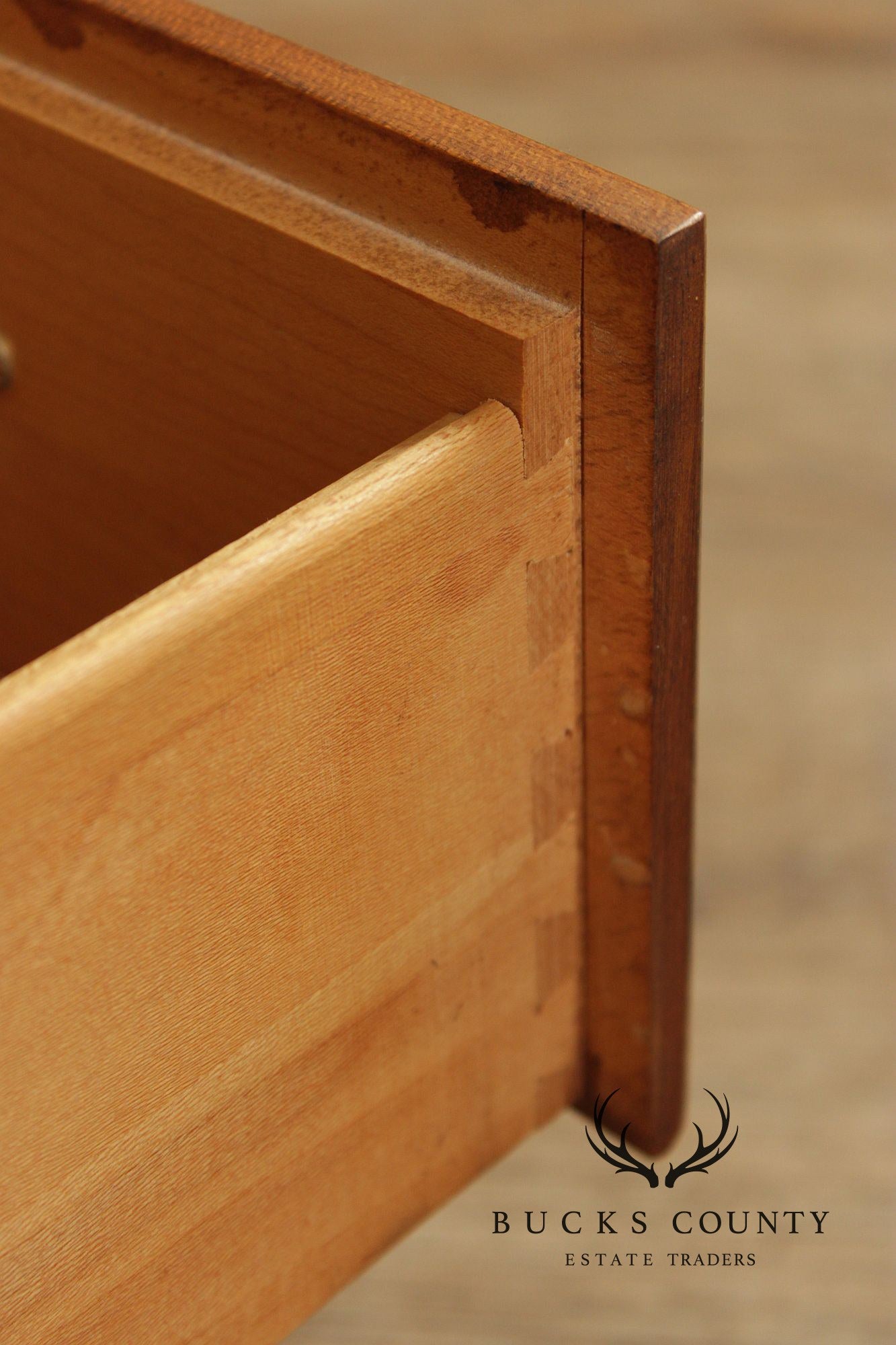 Sprague & Carleton Solid Maple Pair One Drawer Nightstands