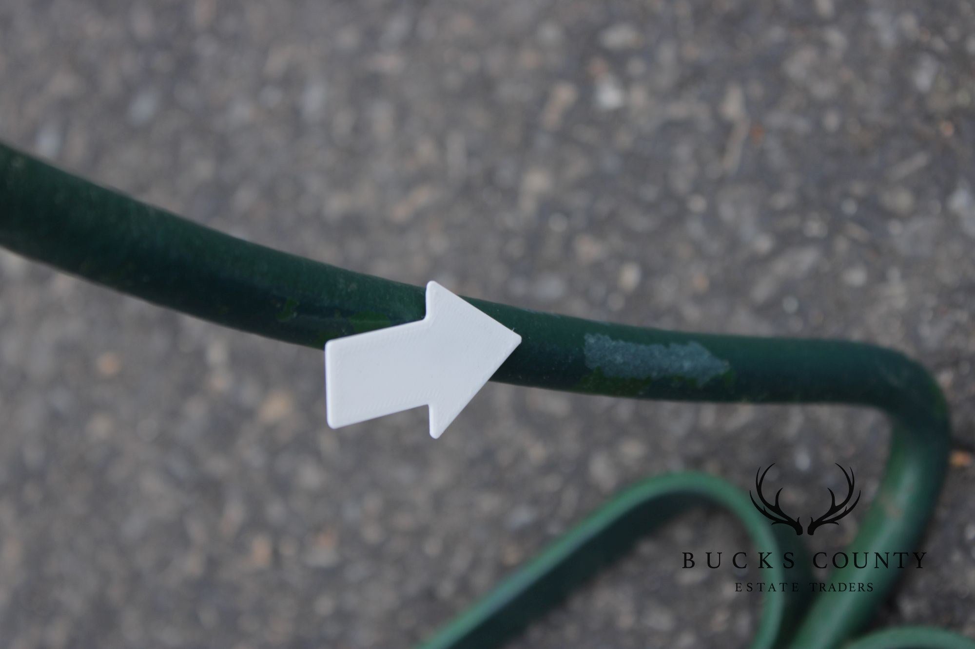 Vintage Salterini Lily Pad Leaf Wrought Iron Garden Table