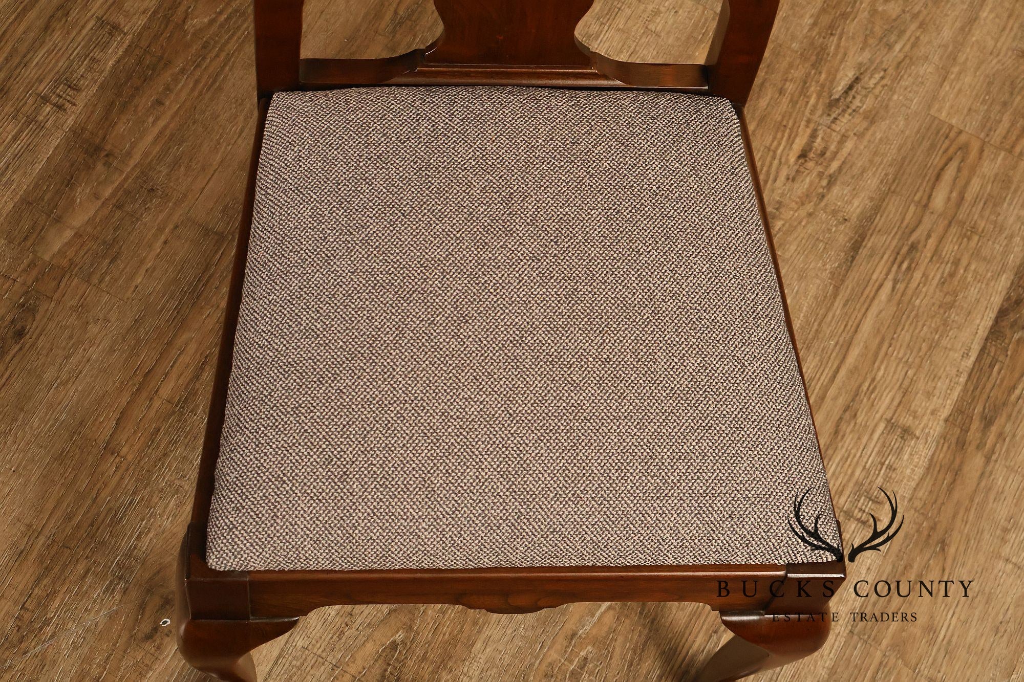 Pennsylvania House Queen Anne Style Set of Eight Dining Chairs