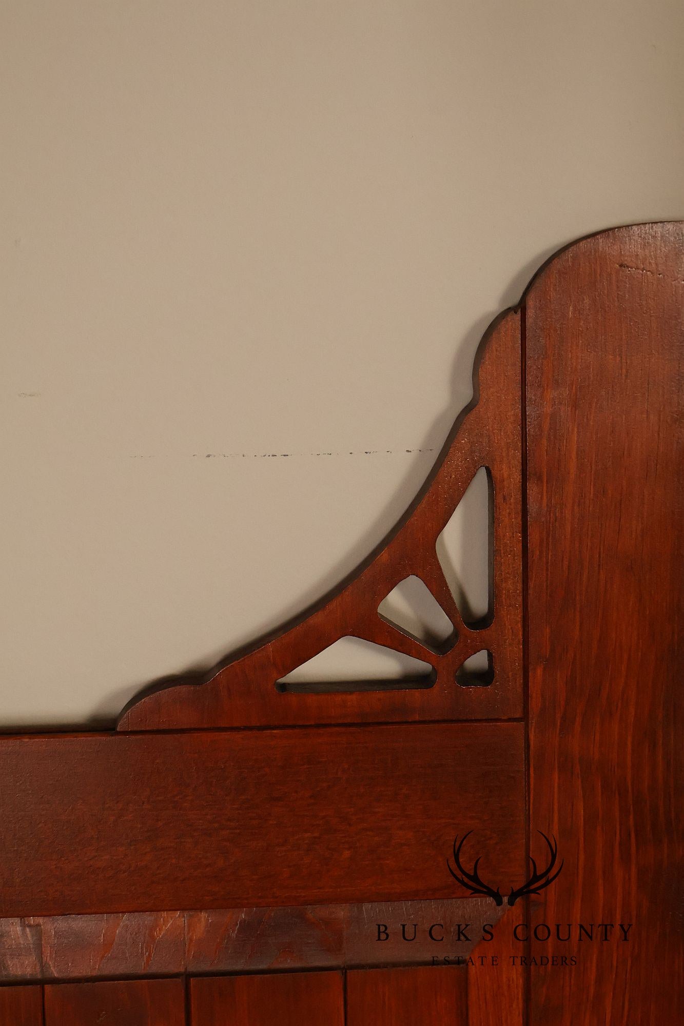 Rustic Colonial Style Pair of Pine Folding Dressing Screens