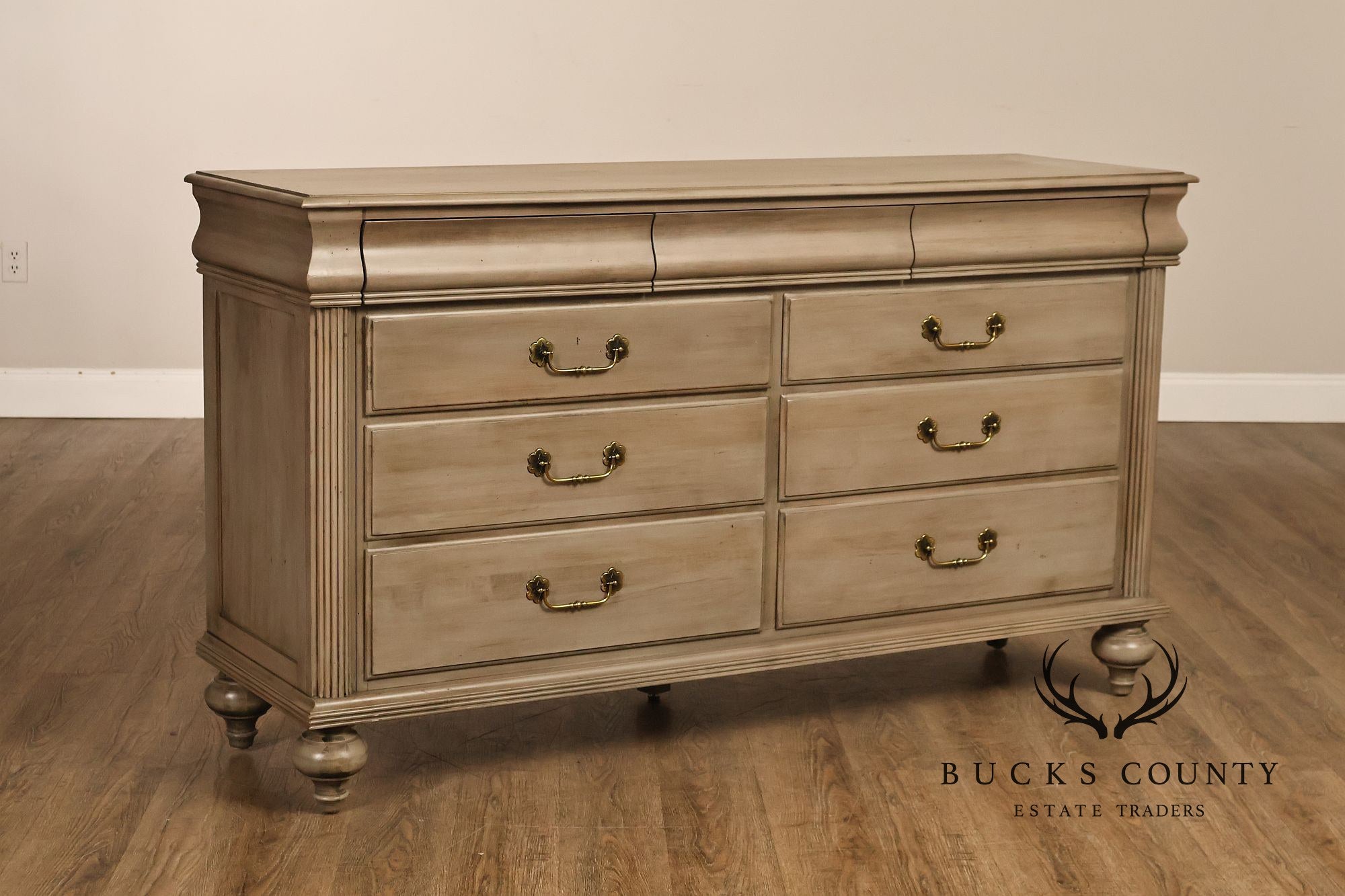 Ethan Allen 'British Classics' Collection Gray Dresser