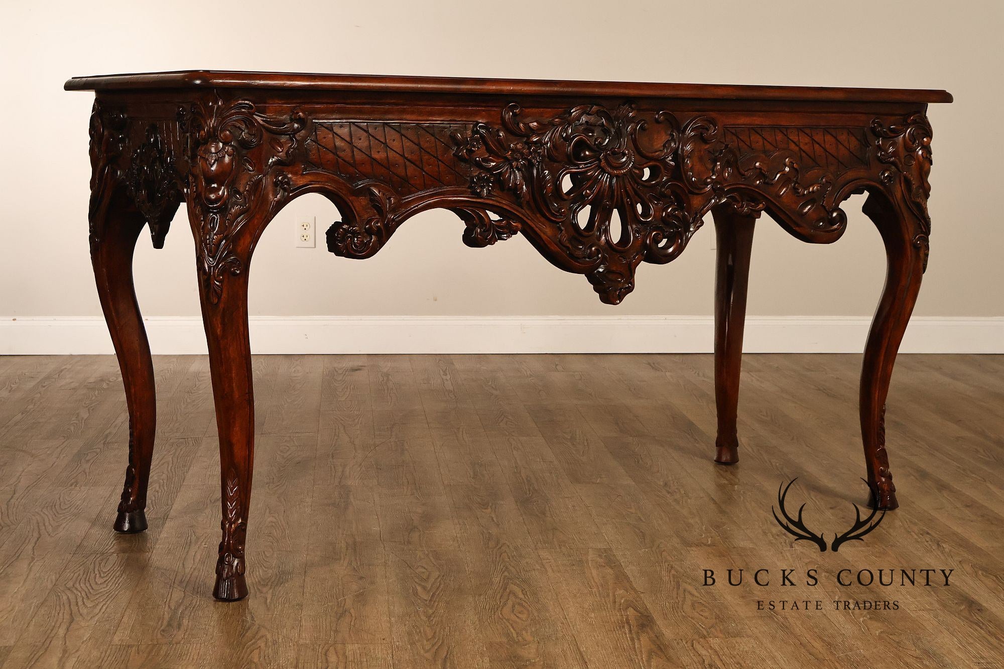 Henredon Carved Mahogany French Louis XV Style Console Table