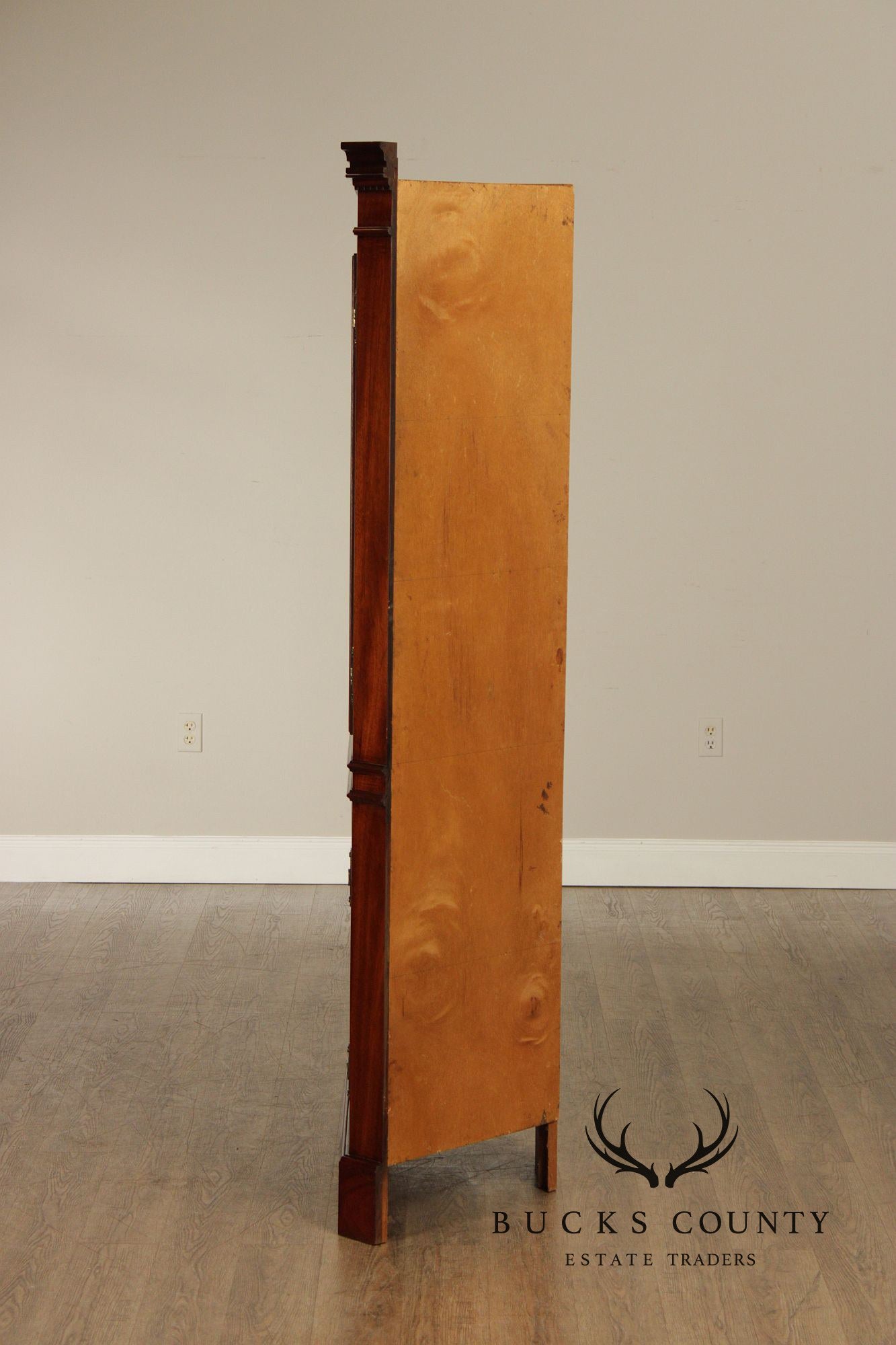 Craftique Chippendale Style Mahogany Corner Cabinet