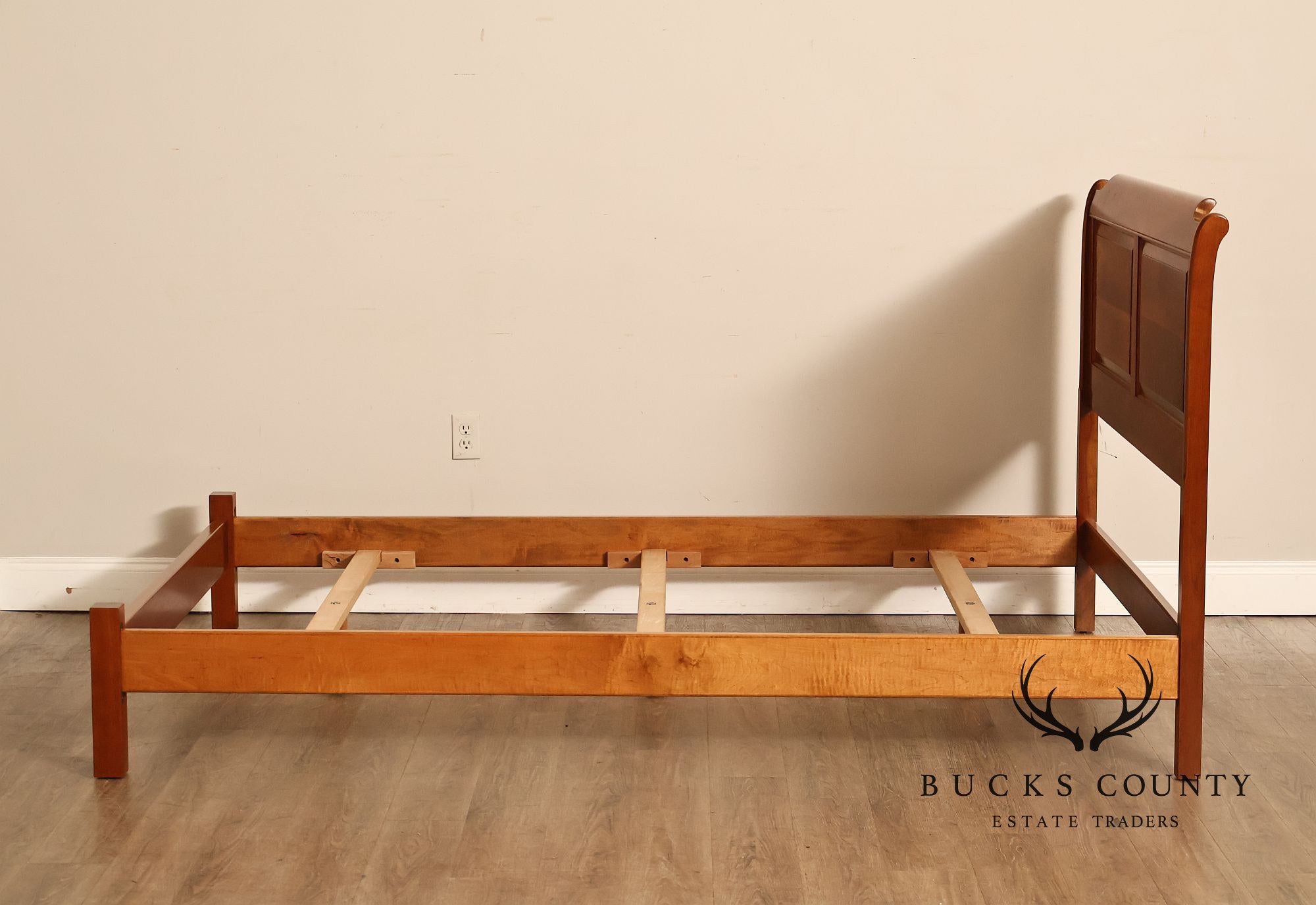 Stickley Solid Cherry Full Size Sleigh Bed