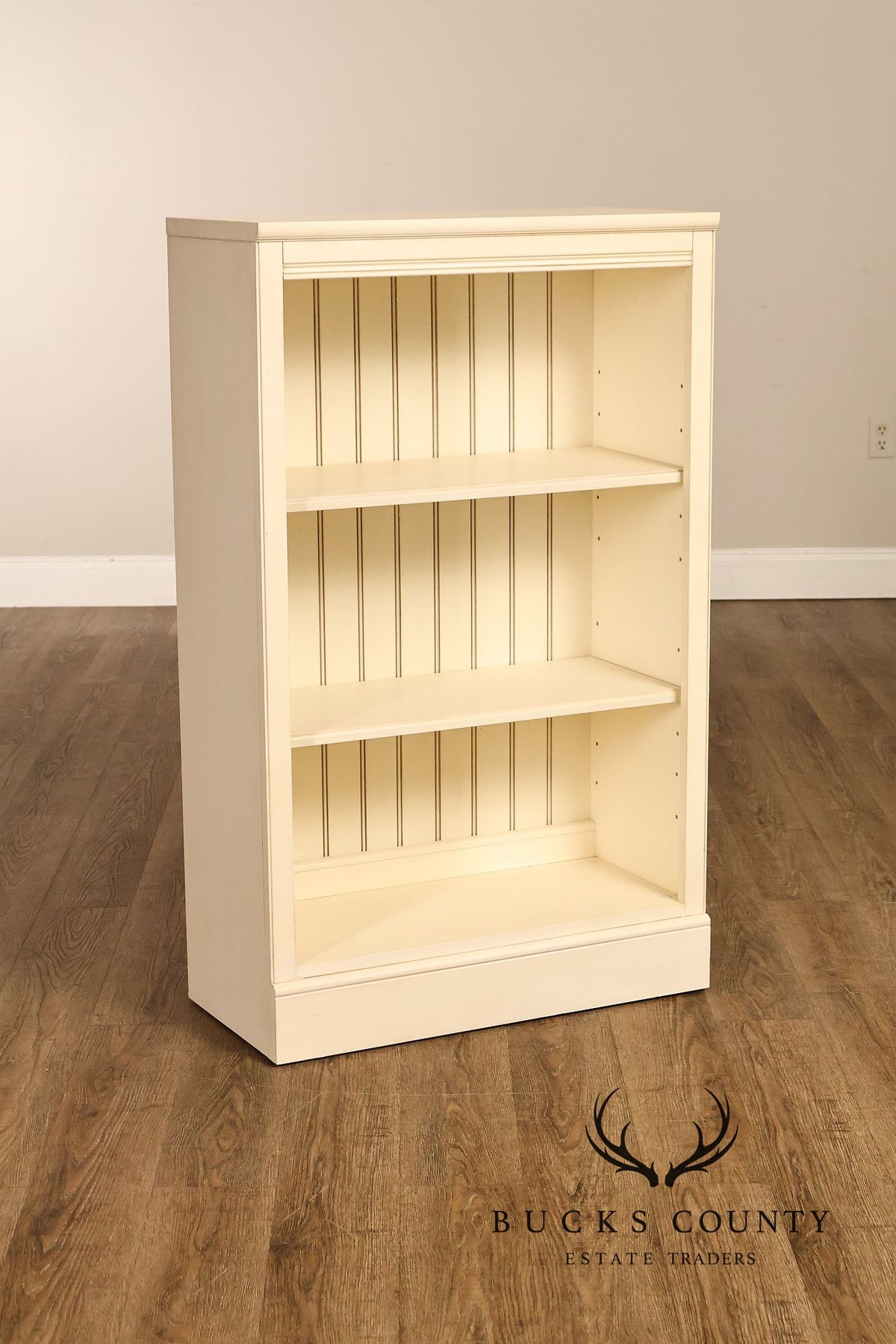 Ethan Allen Pair of Painted Open Bookcases