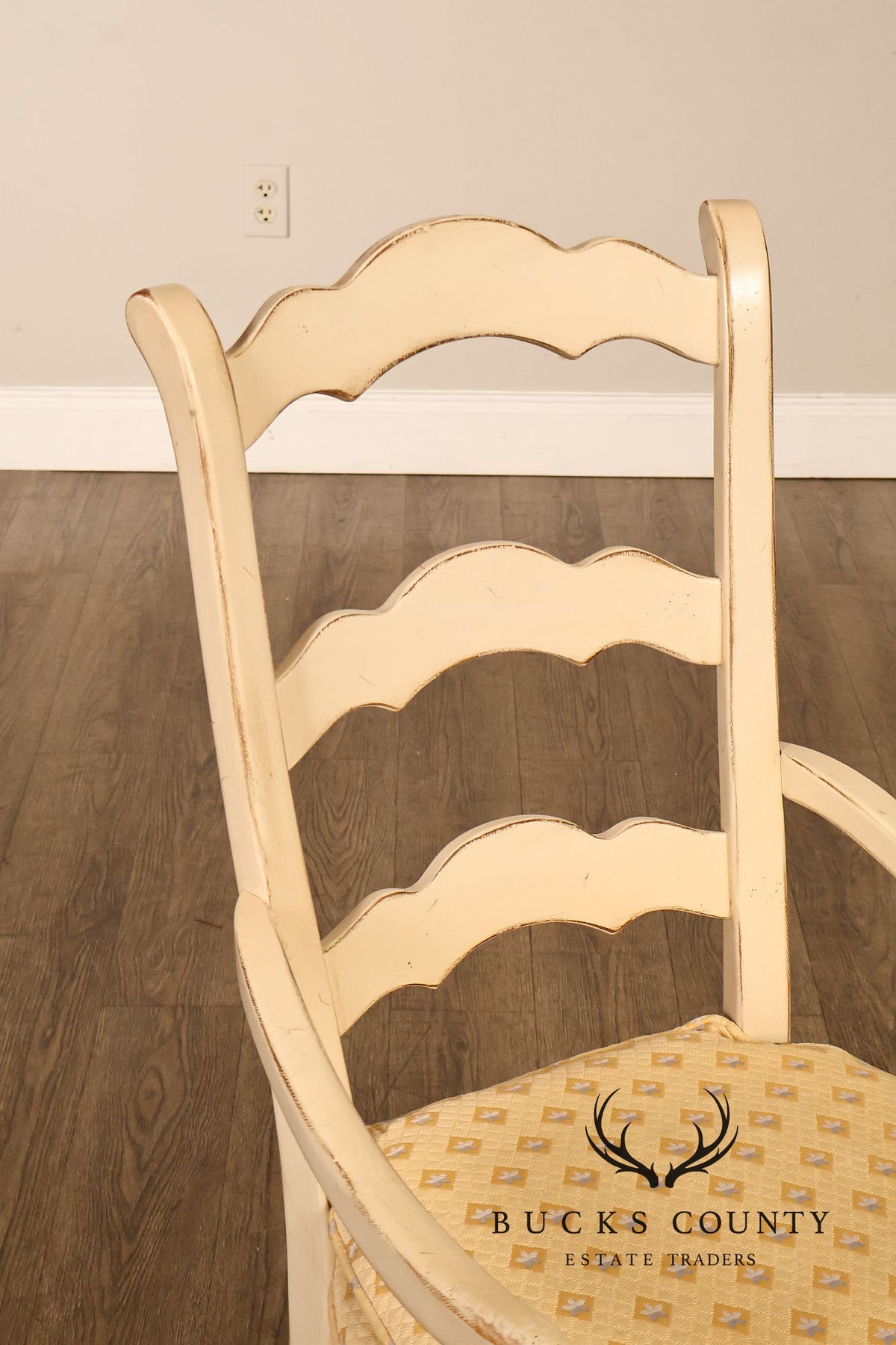 Drexel Heritage French Country Style Set of Eight Dining Chairs
