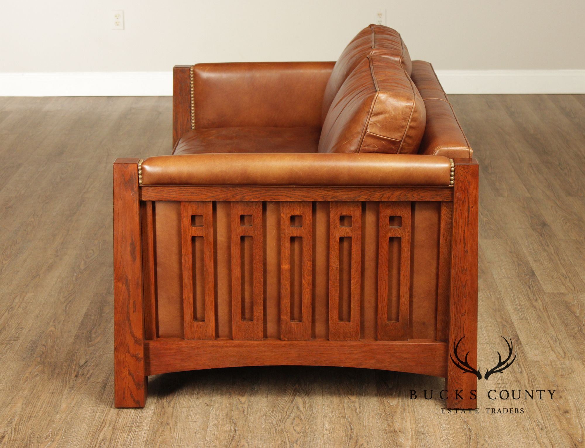 Stickley Highlands Mission Oak Leather Loveseat