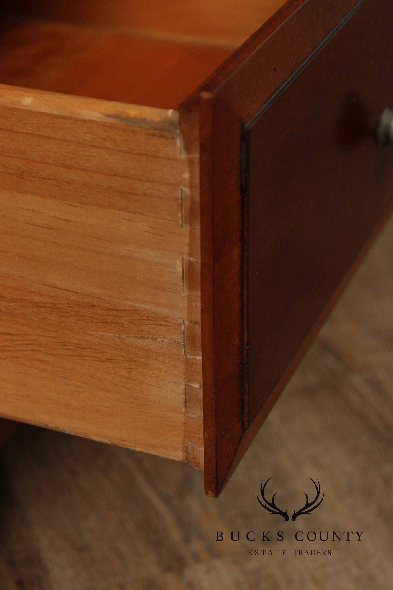 Ethan Allen Traditional Style Lighted Sliding Door Bookcase Display Cabinet