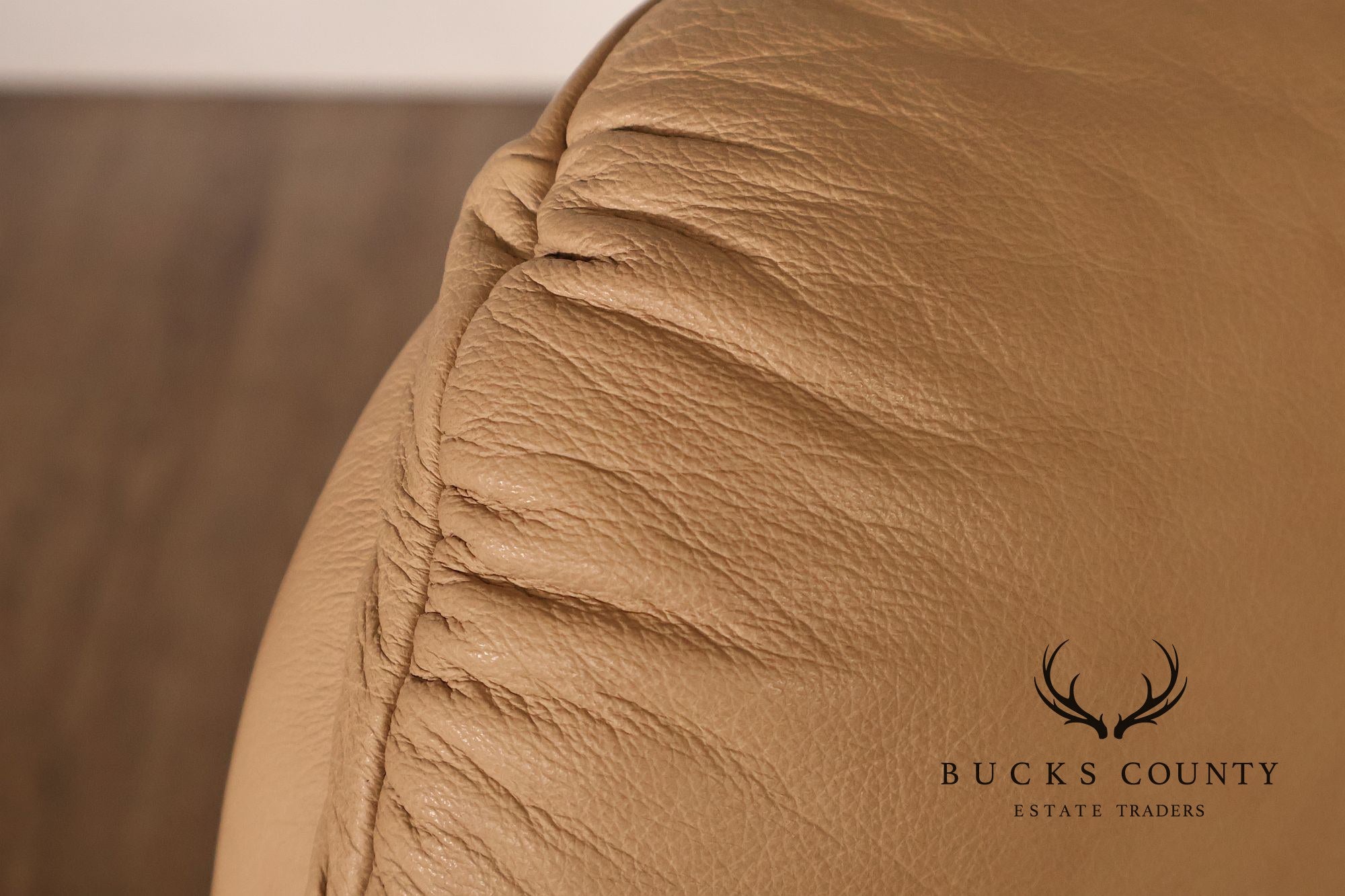 Ekornes Stressless Modern Leather Recliner And Ottoman