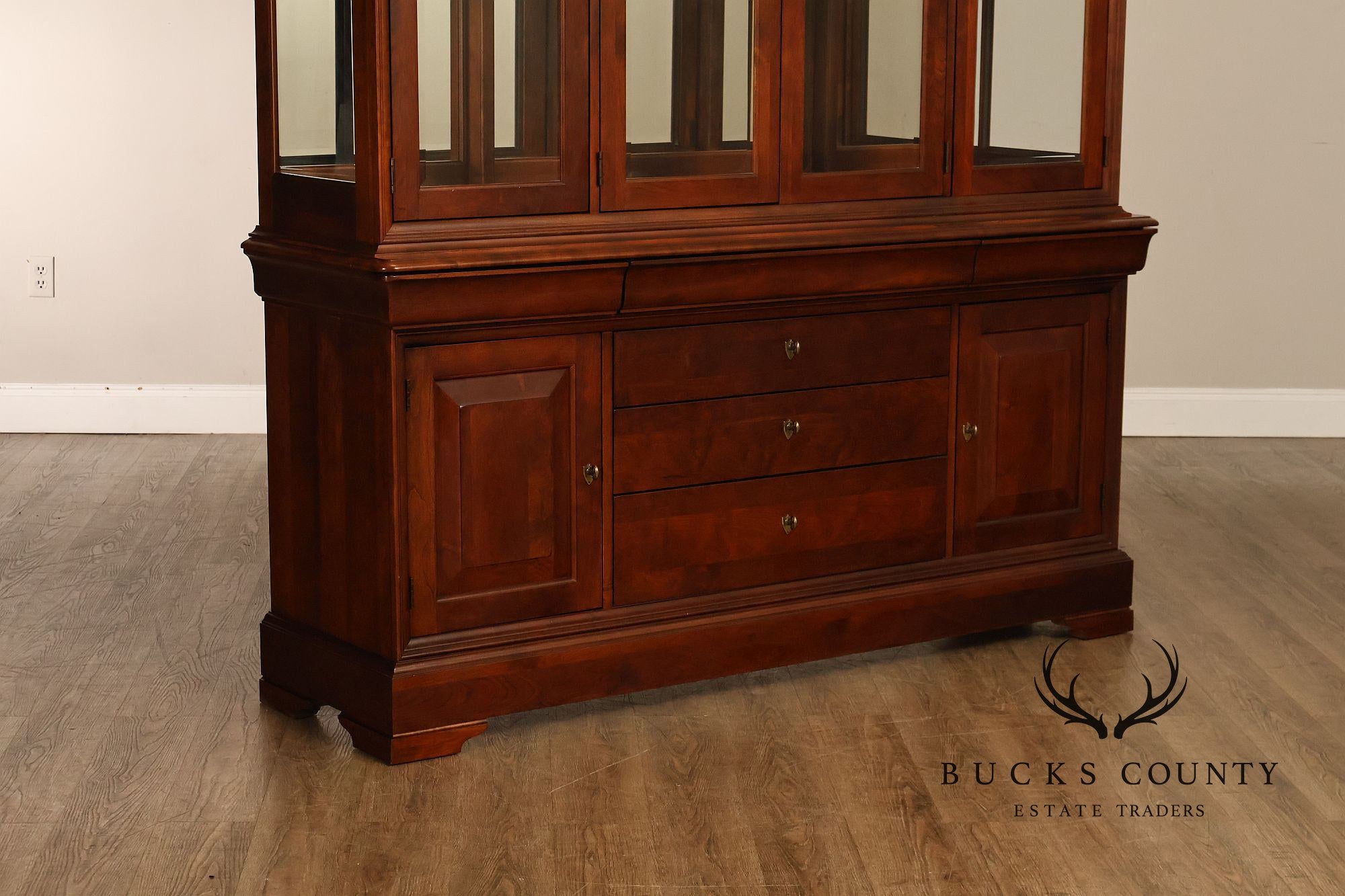 Pennsylvania House Louis Philippe Style Cherry Breakfront Lighted China Cabinet